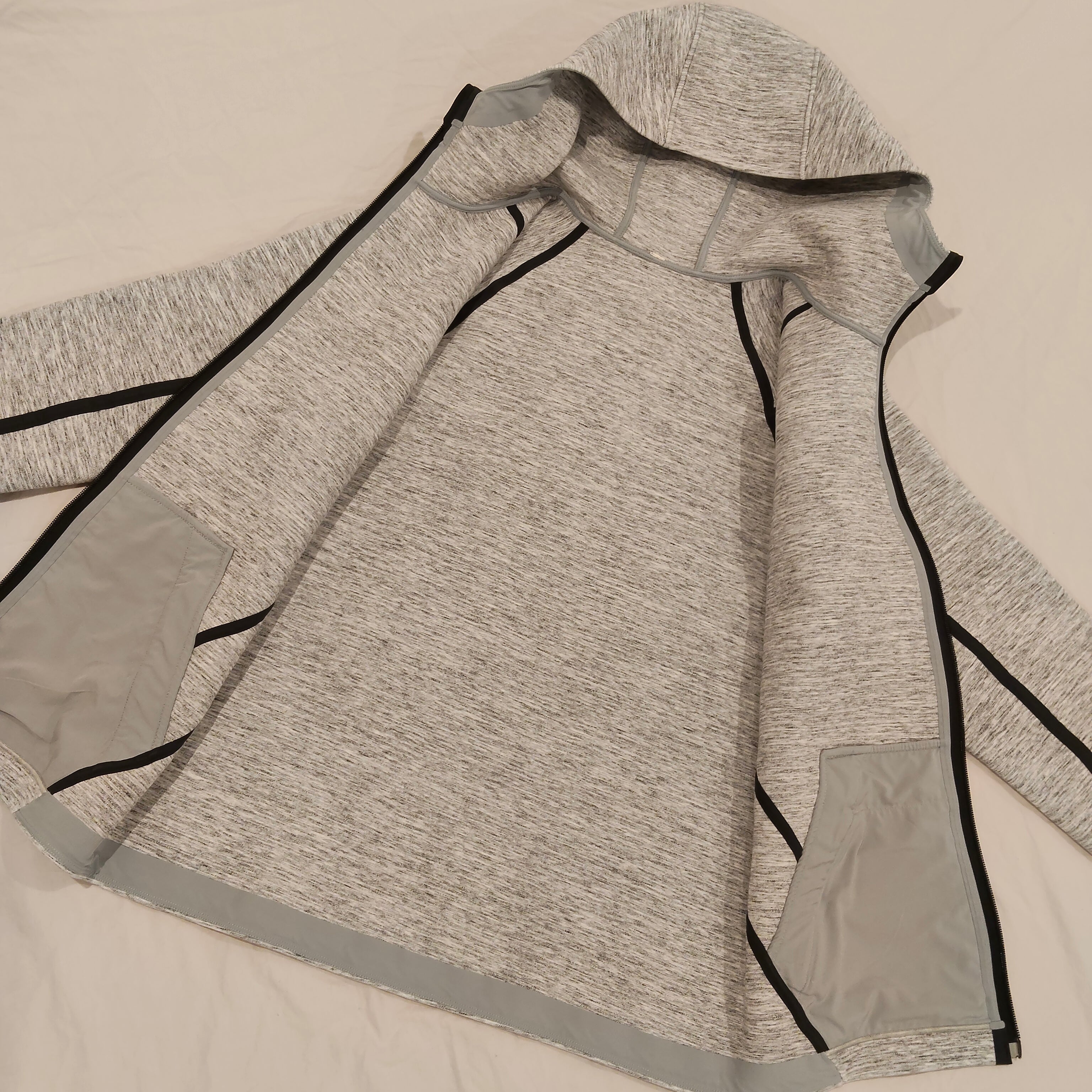 LULULEMON Stratum Hoodie Grey size Medium Mens