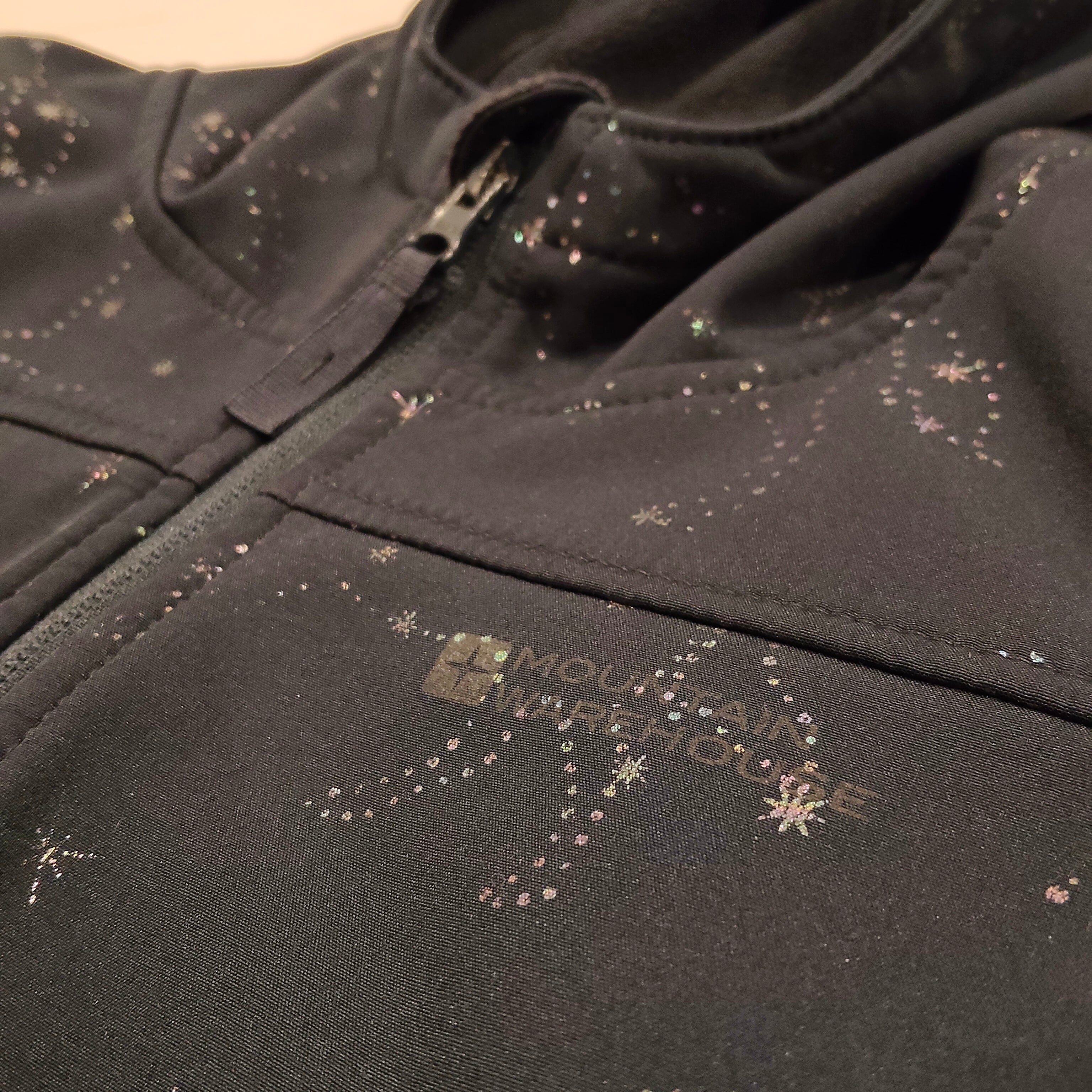 MOUNTAIN WAREHOUSE Water Resistant Softshell Jacket size 5-6yrs girls