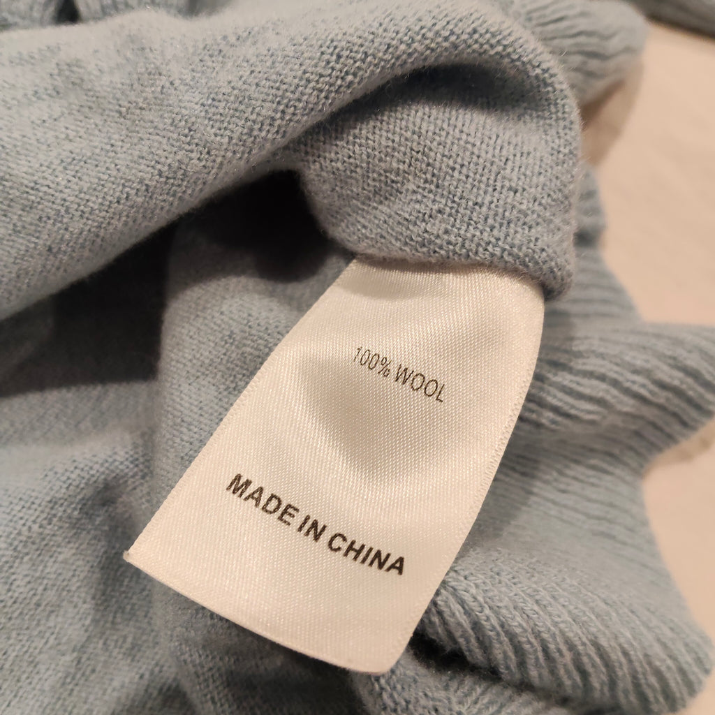 NORTH SOUTH 100% Merino top size 7yrs girls light blue