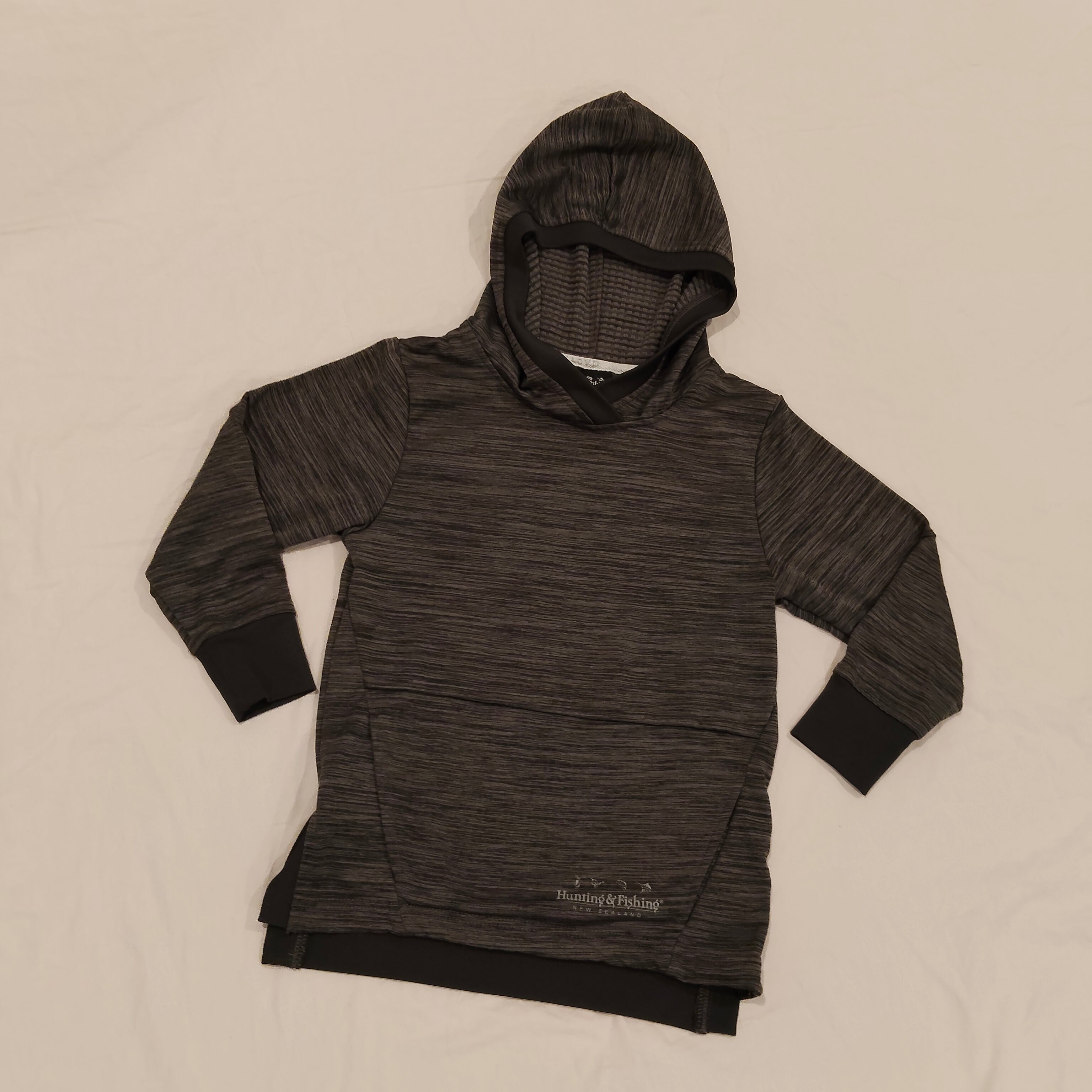 HUNTING & FISHING hoodie size 4yrs boys