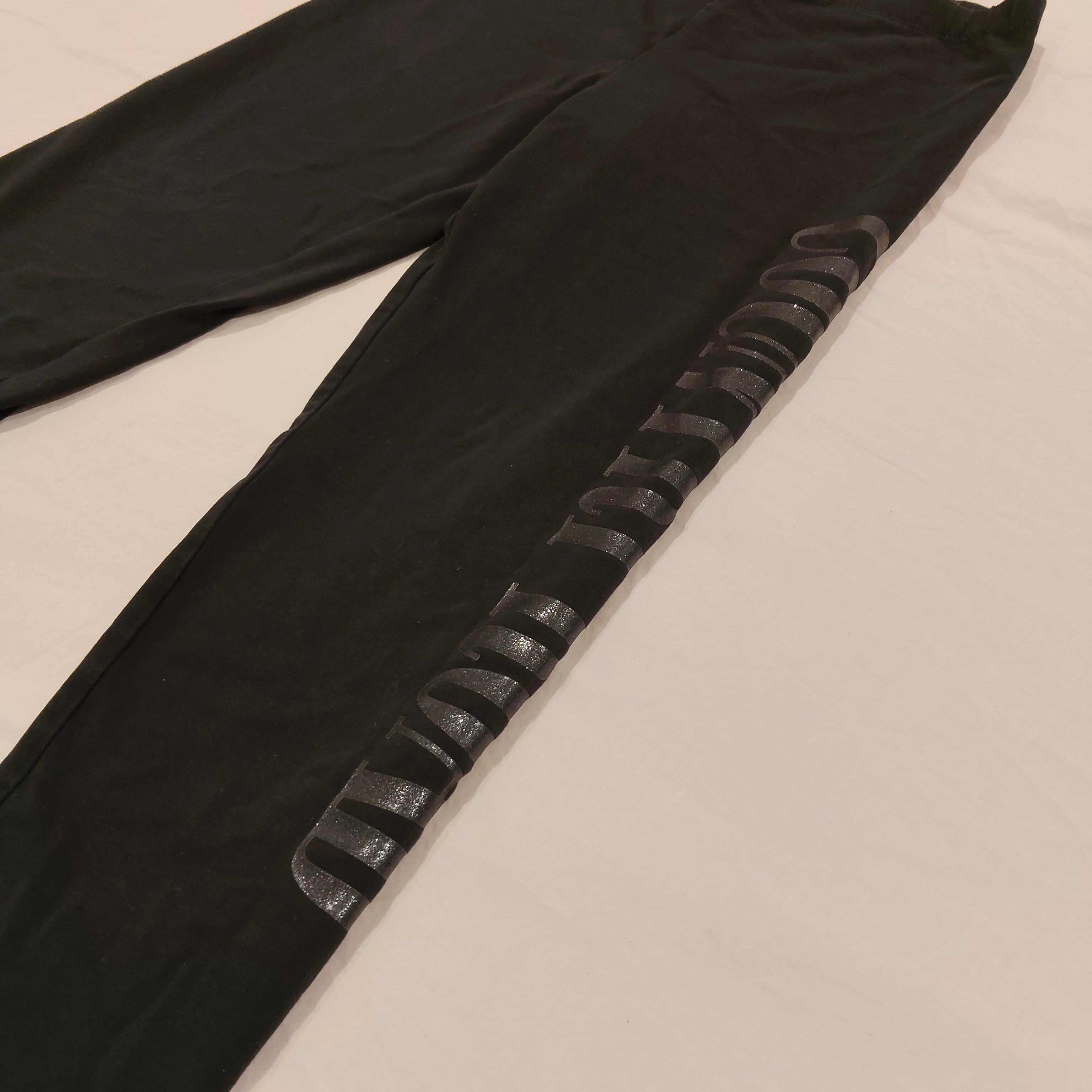 COUNTRY ROAD leggings size 8 girls black logo