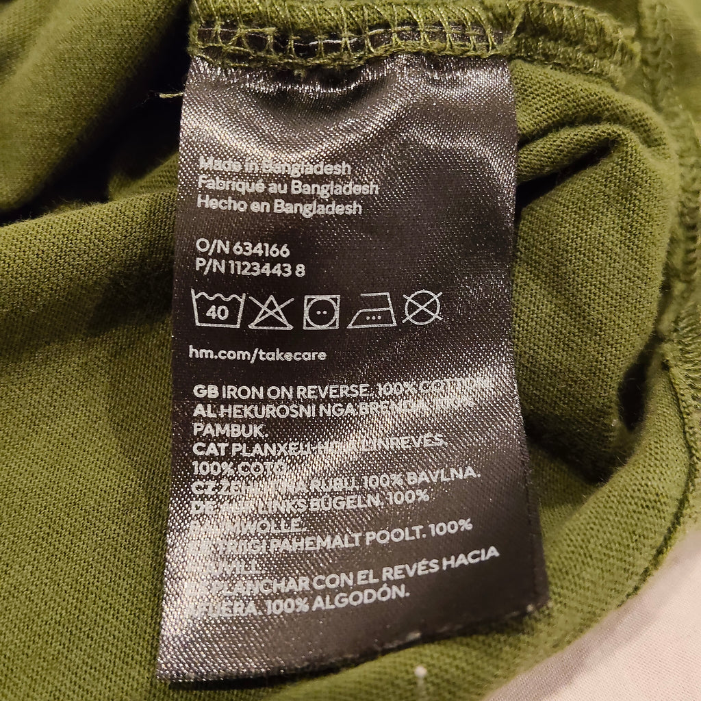 H&M top size 6-8y boys long sleeve green dinosaur