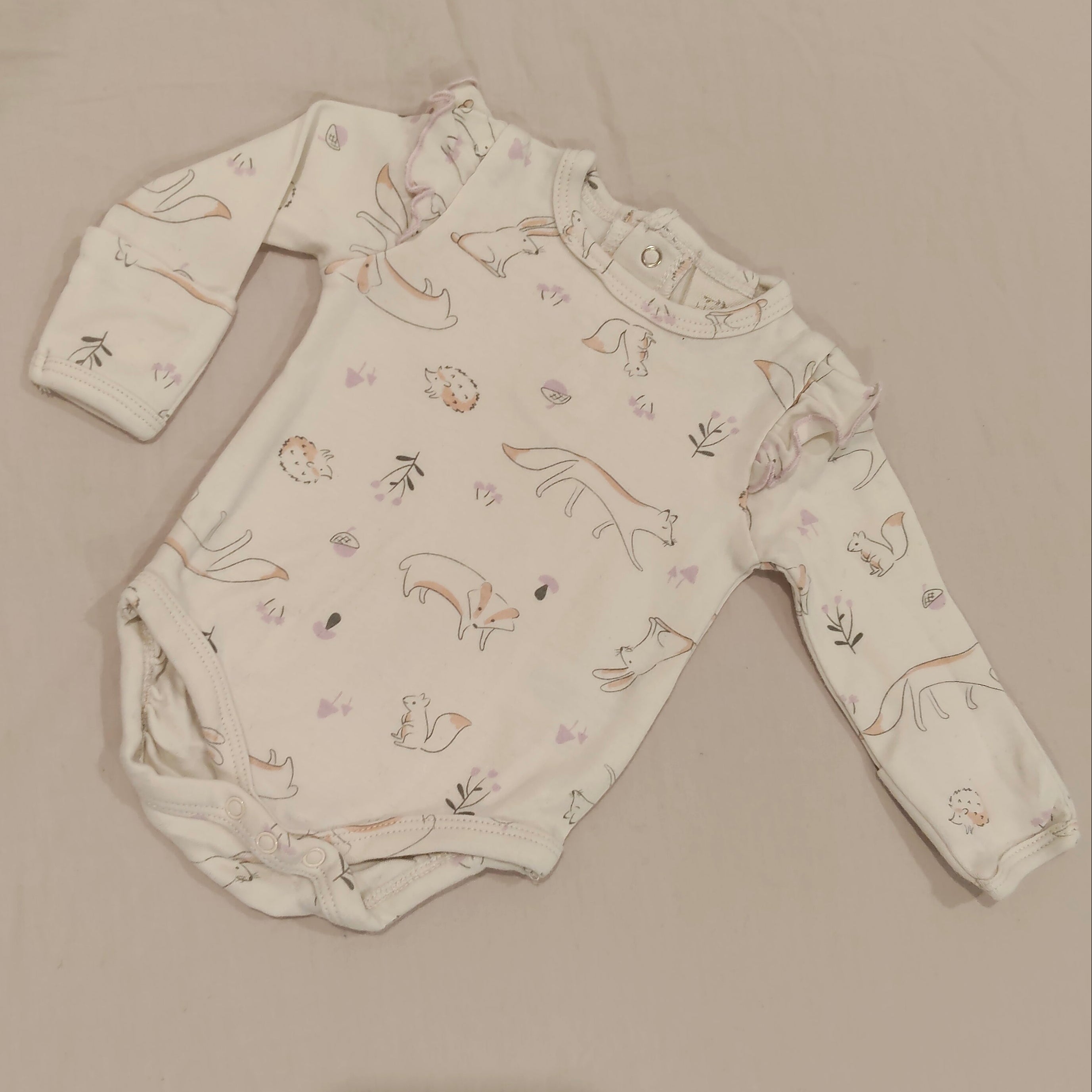 Little Bundle bodysuit size Newborn baby girls long sleeve
