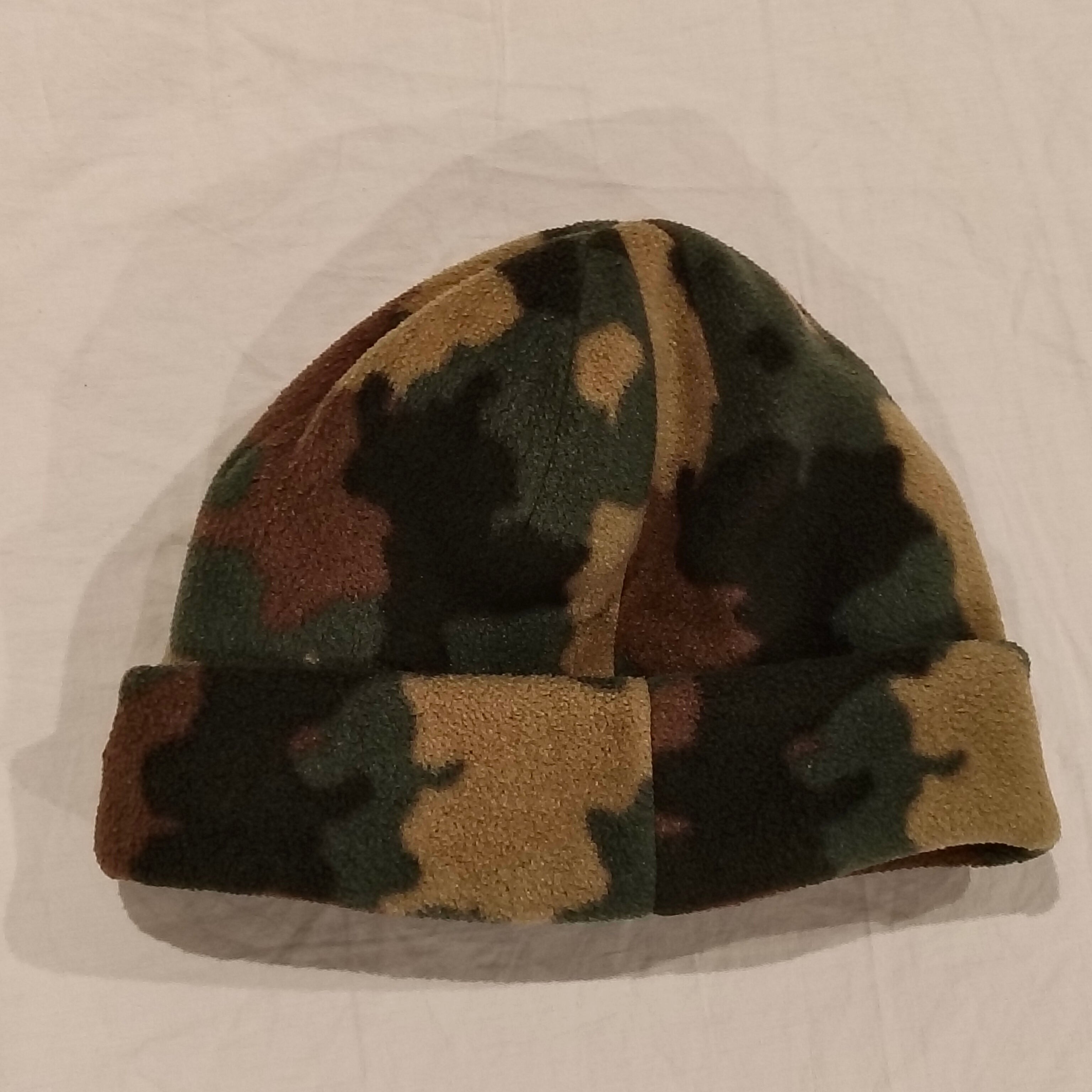 BACKCOUNTRY beanie size 3-7yrs camouflage fleece