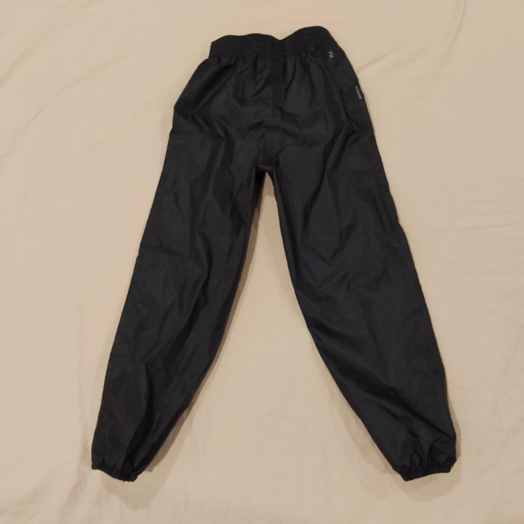 DECATHLON waterproof pants size 5-6yrs navy blue QUECHUA