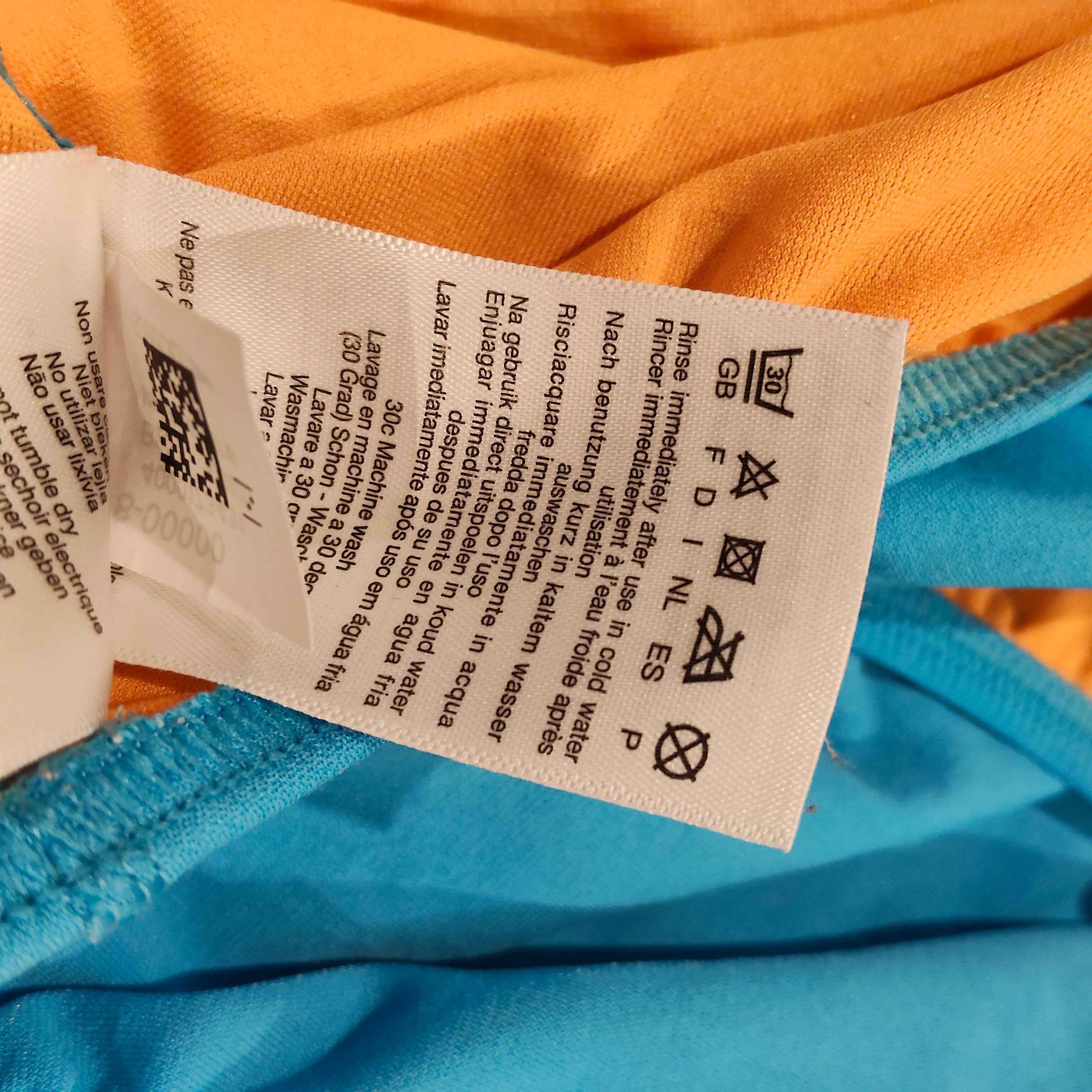 SPEEDO swimsuit size 12-14yrs girls Bondi Blue