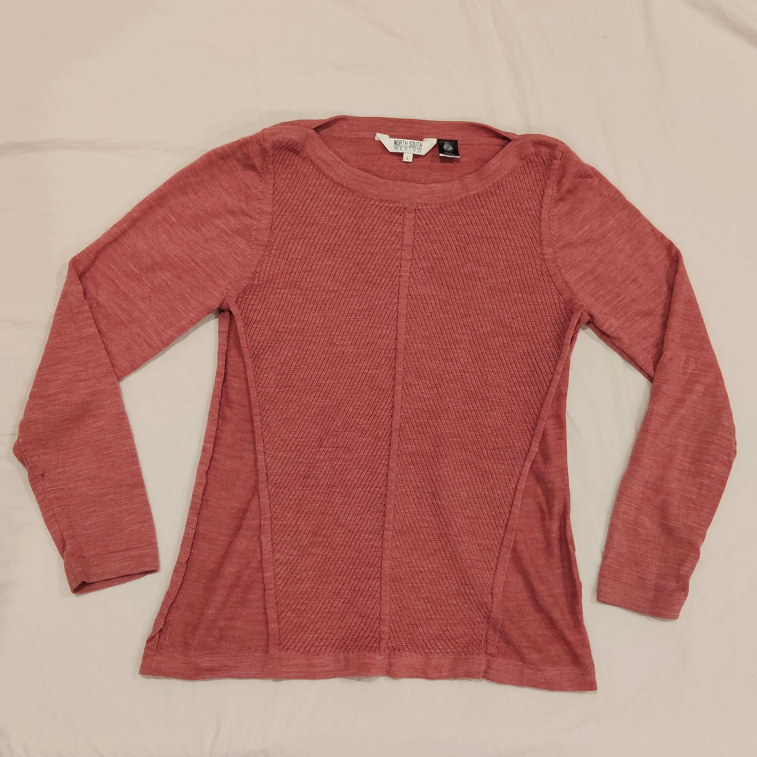 NORTH SOUTH 100% Merino top size L Womens long sleeve