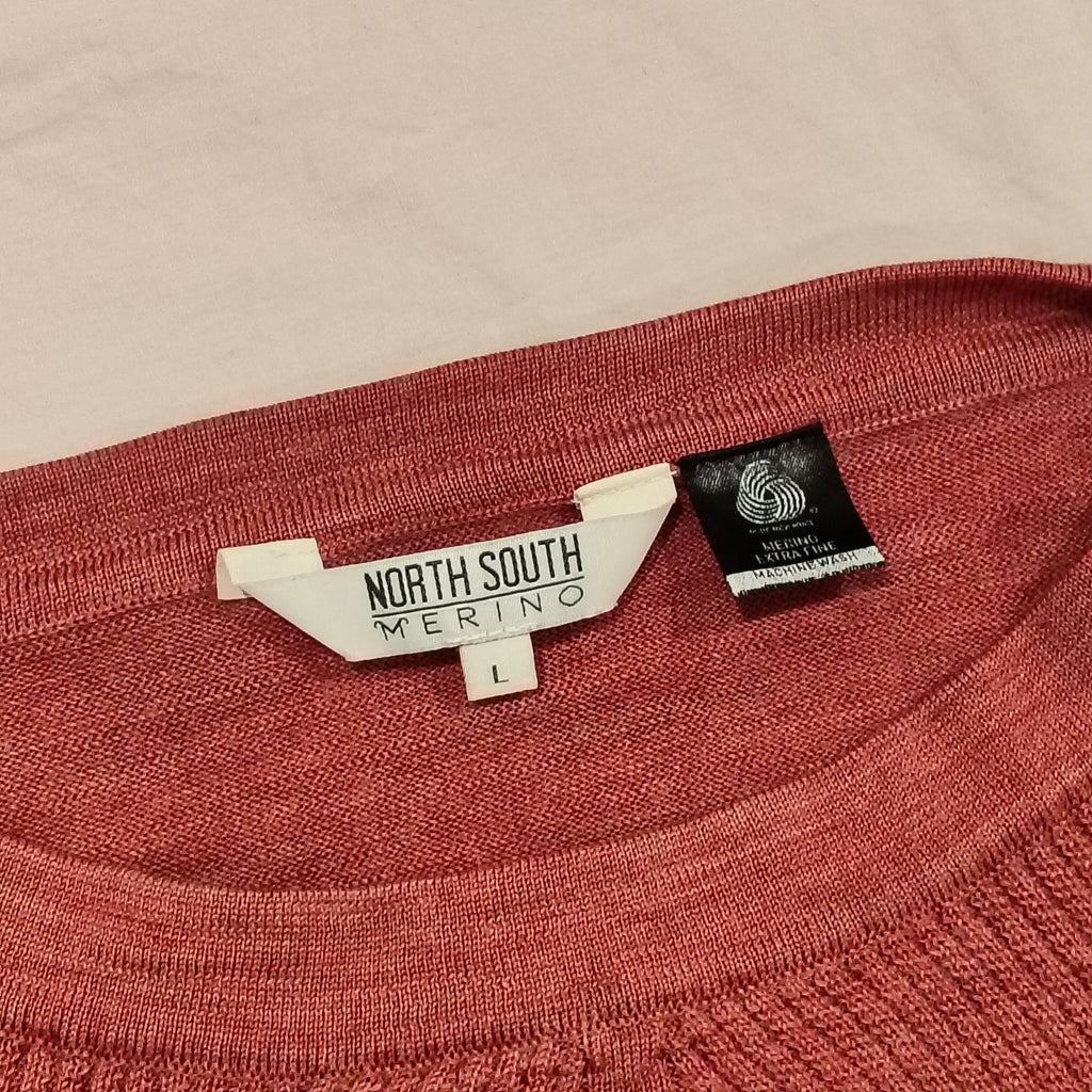 NORTH SOUTH 100% Merino top size L Womens long sleeve