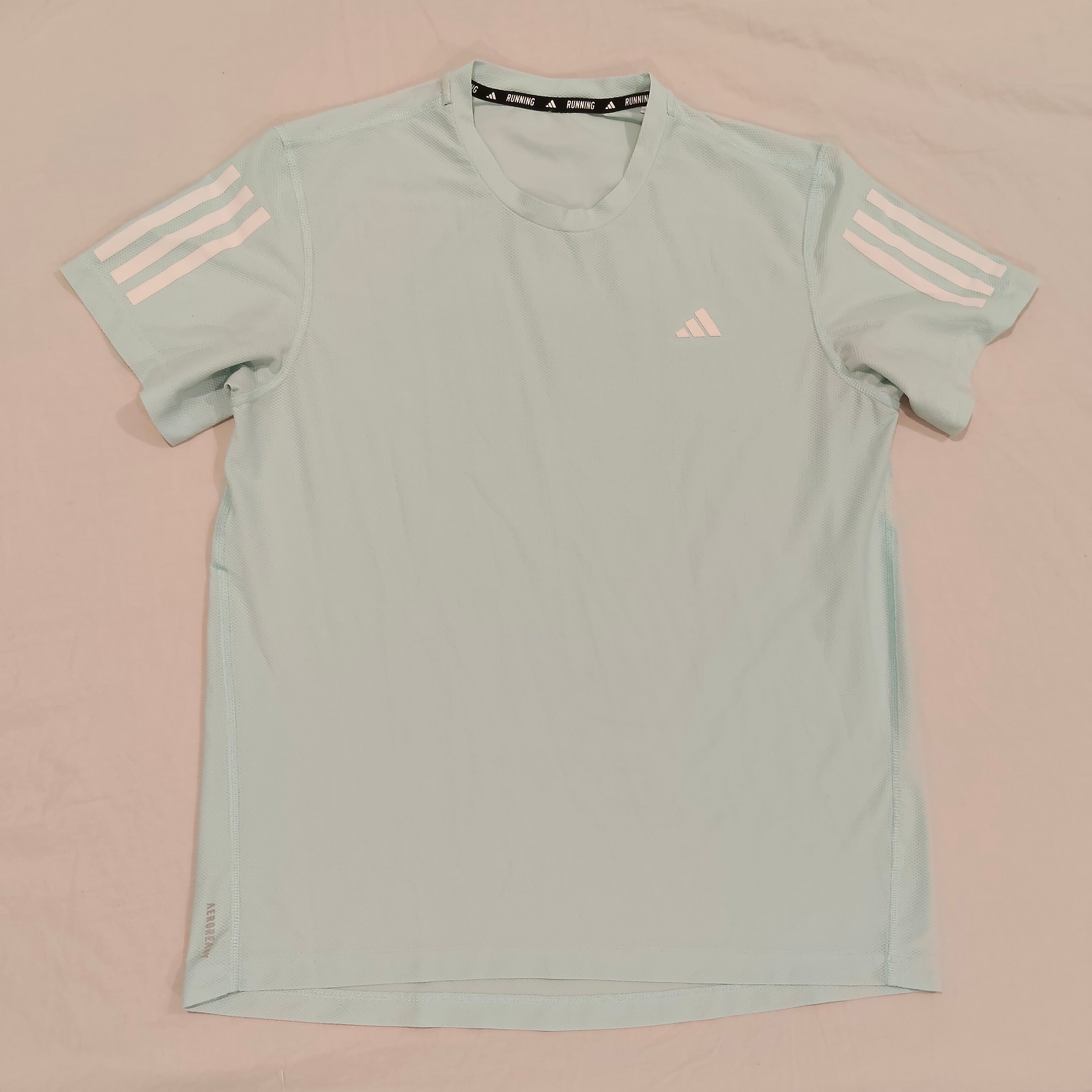ADIDAS Tee size L Mens AEROREADY lightweight