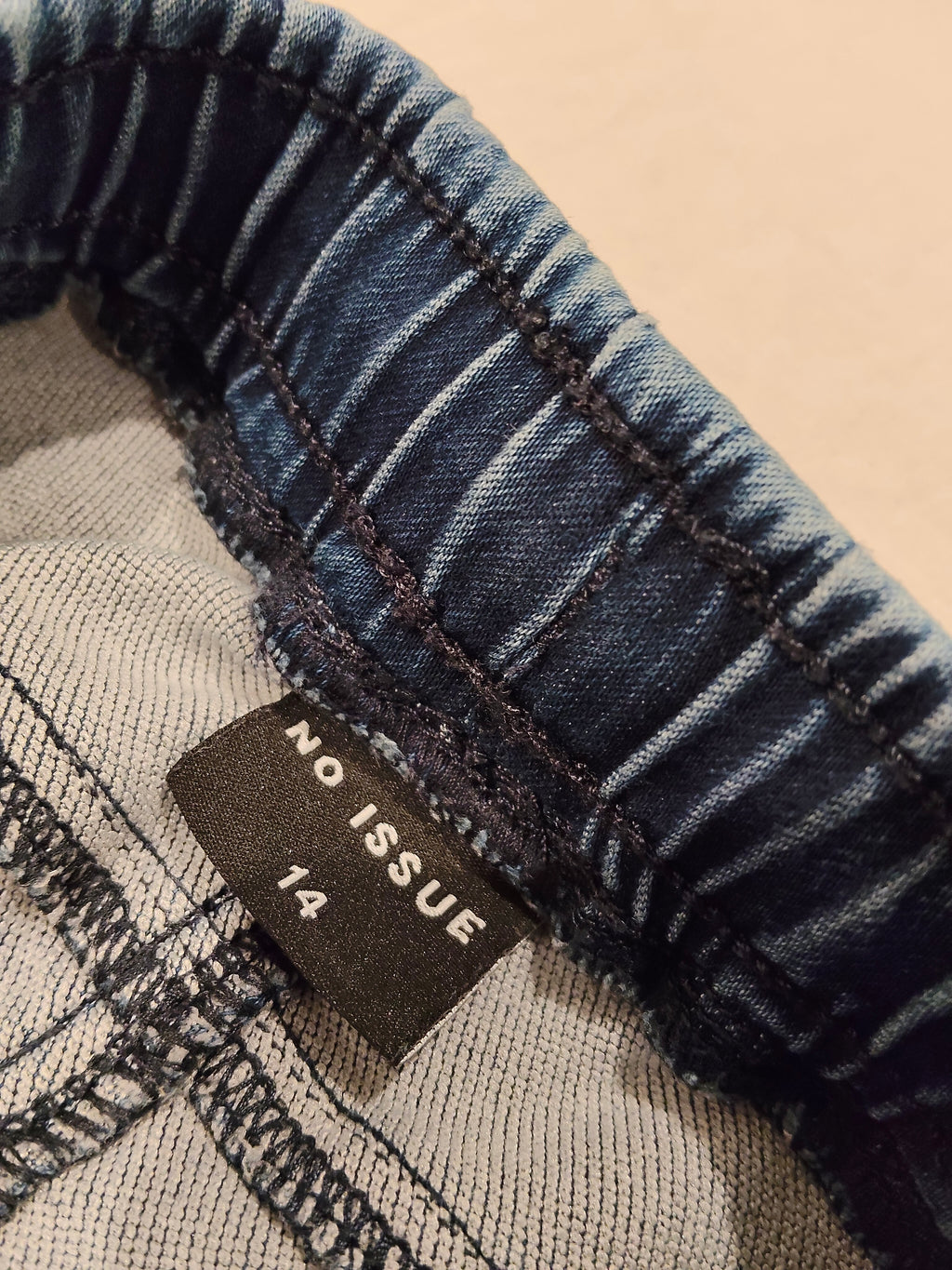NO ISSUE jeans size 14yrs boys