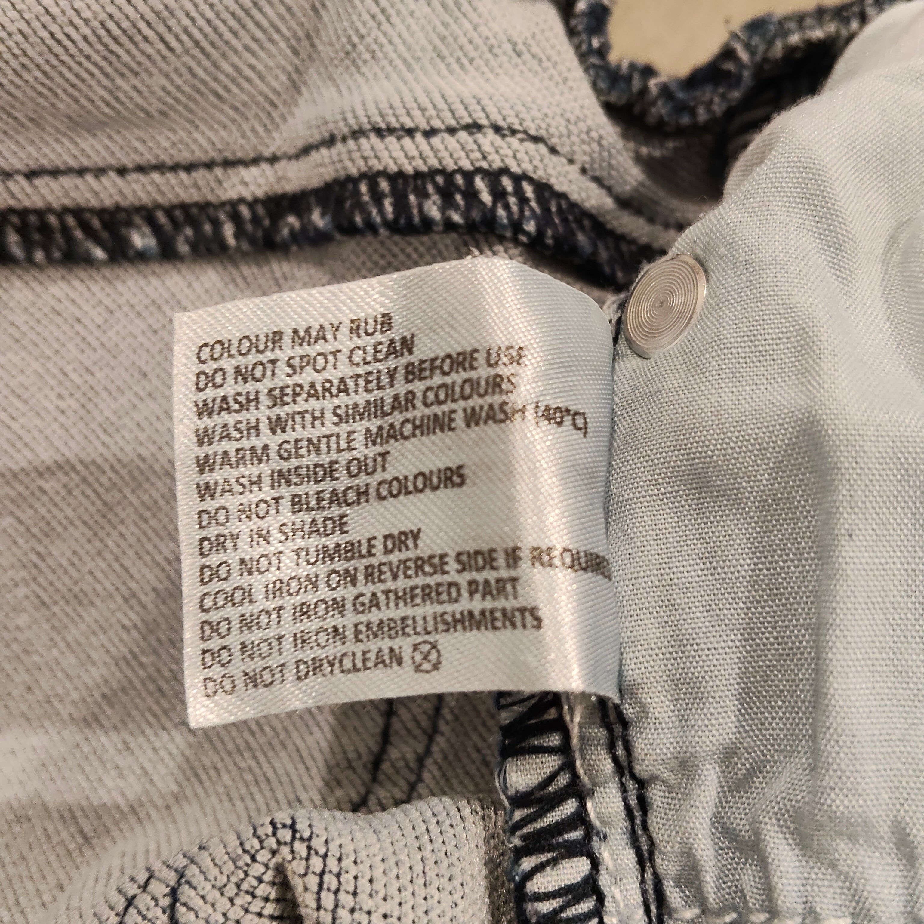 NO ISSUE jeans size 14yrs boys
