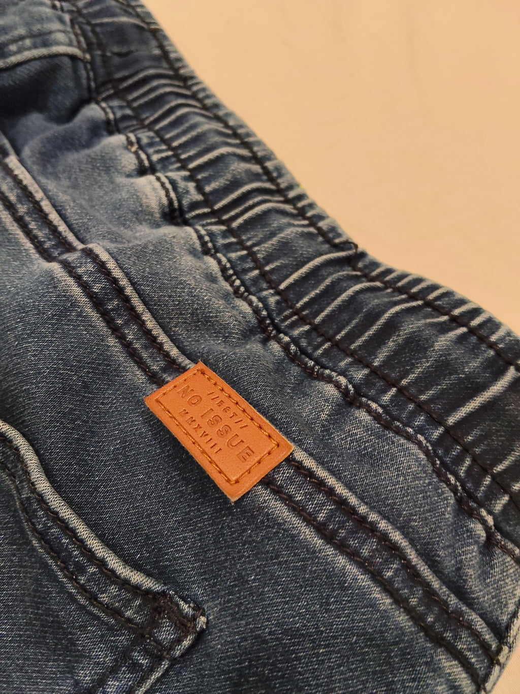 NO ISSUE jeans size 14yrs boys