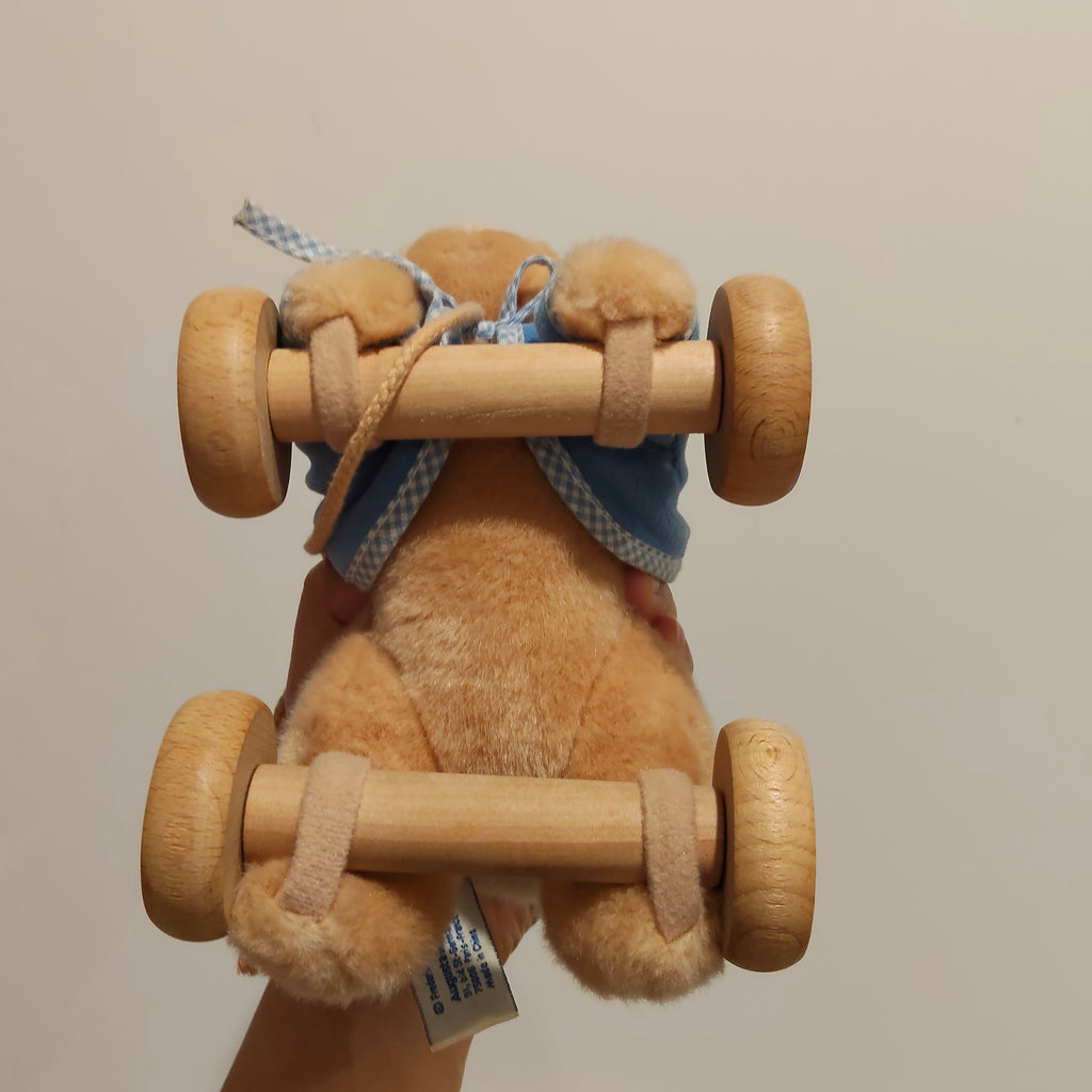 Beatrix Potter Peter Rabbit Pull Along toy