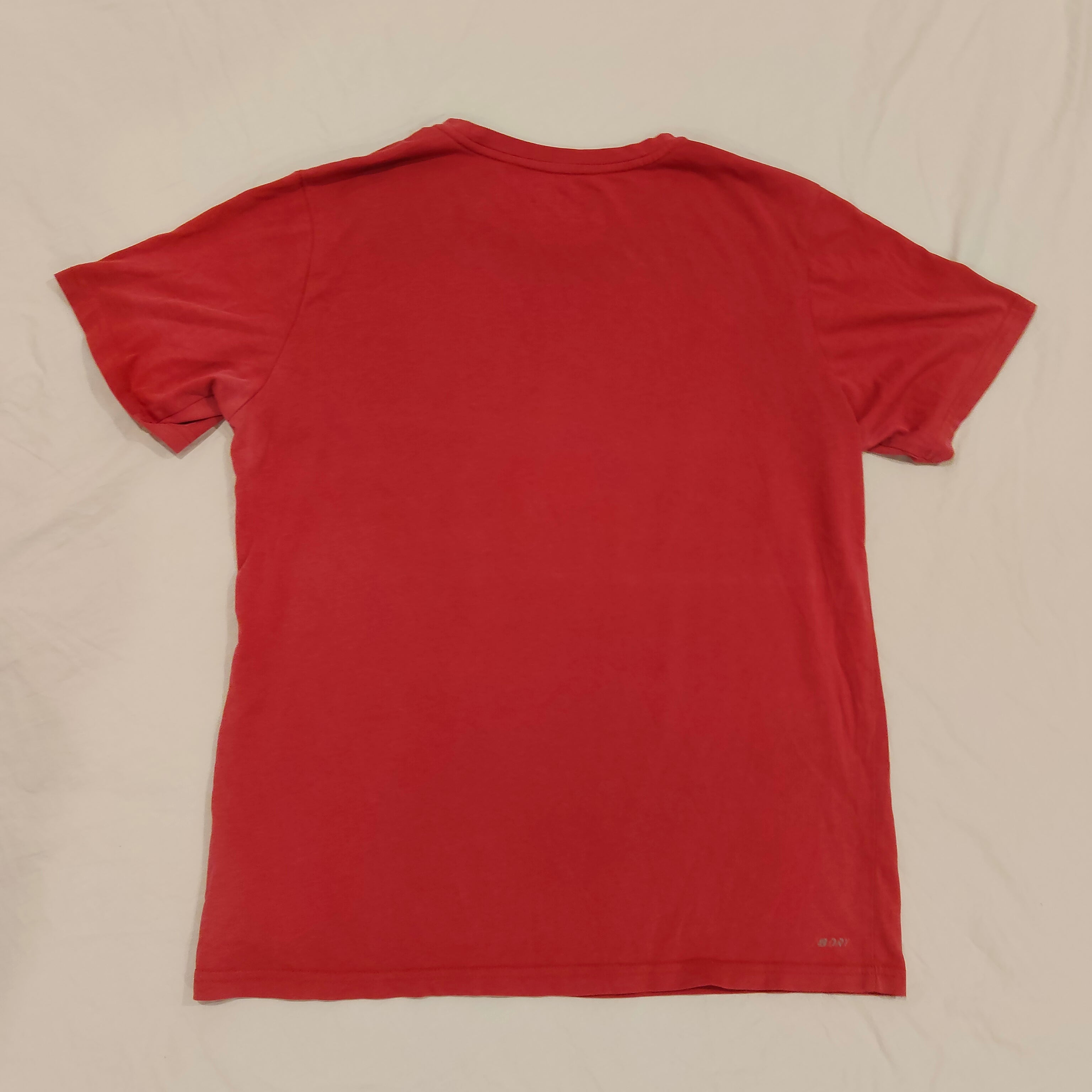 NEW BALANCE tee size L Mens short sleeve