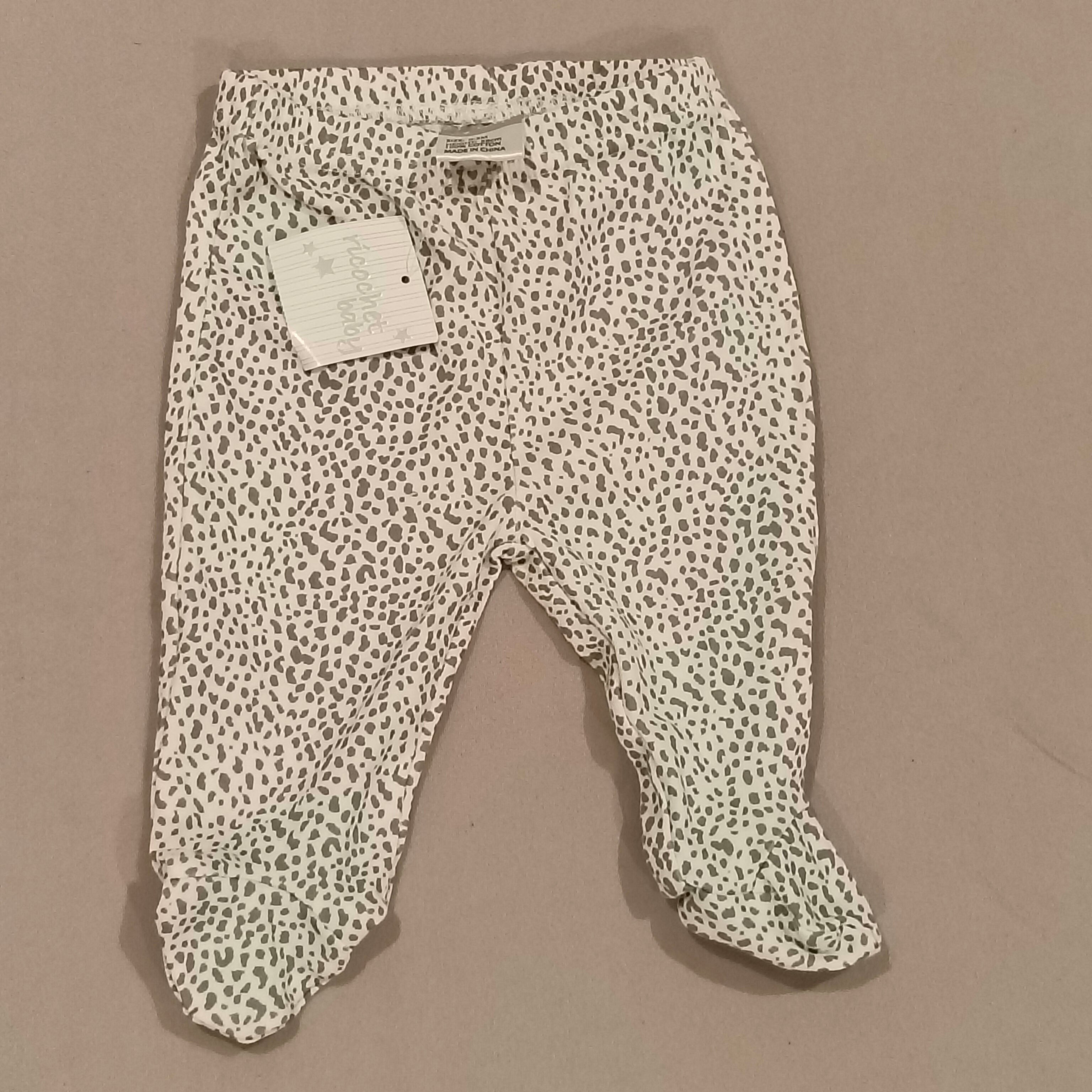 New Ricochet Baby legging size 0-3m babies grey animal print pattern