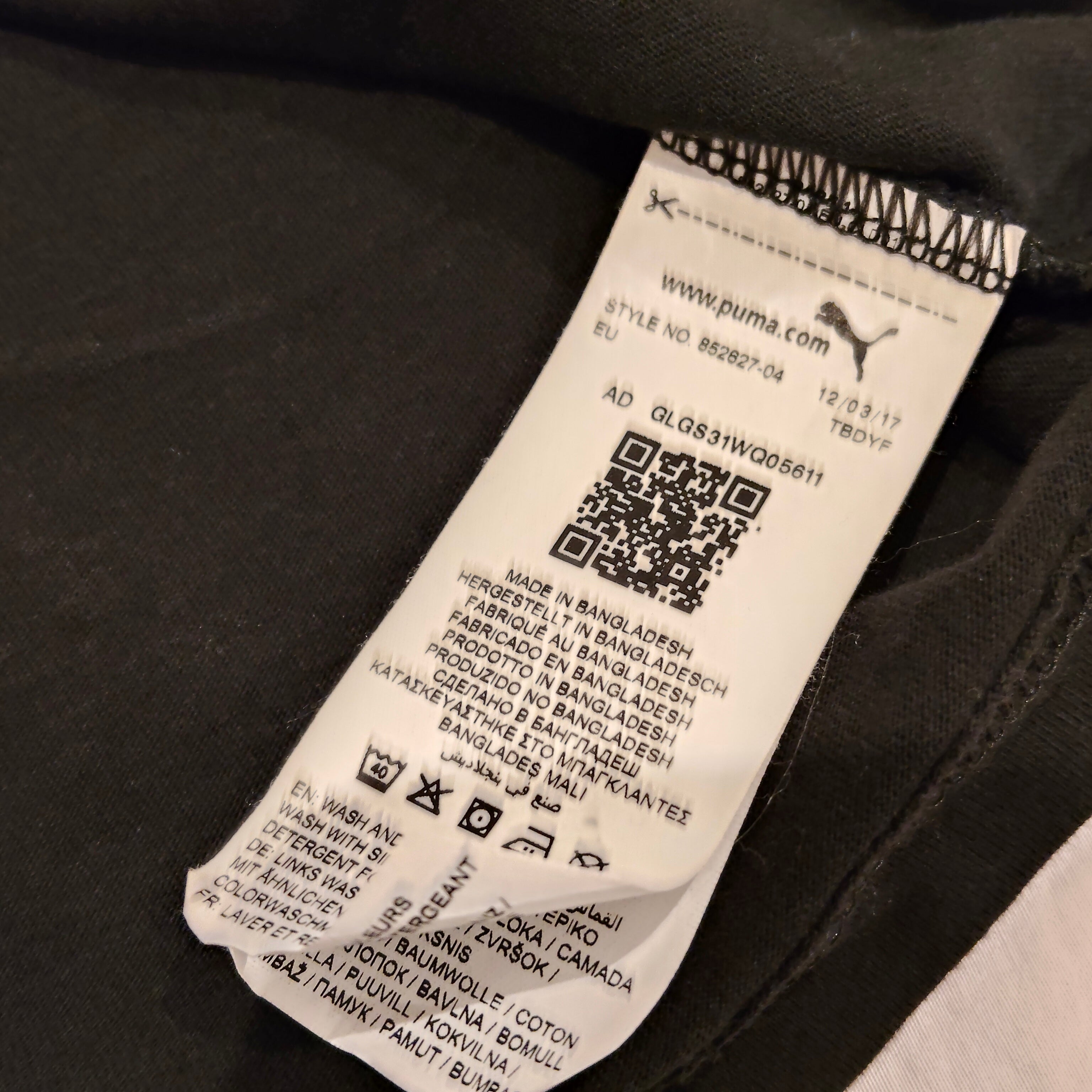 PUMA Tee size 5-6yrs Black Short Sleeve Boys