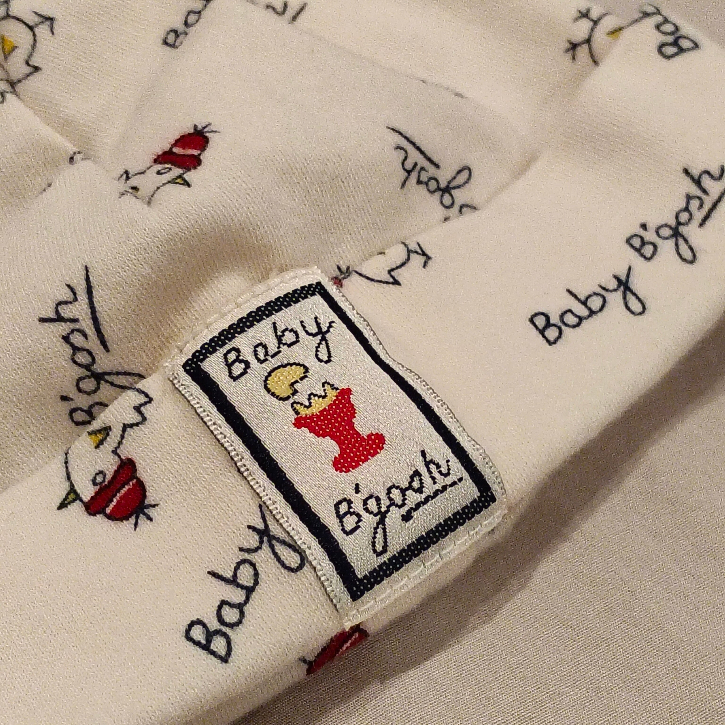 OSHKOSH B'GOSH knot beanie size 0-6m baby