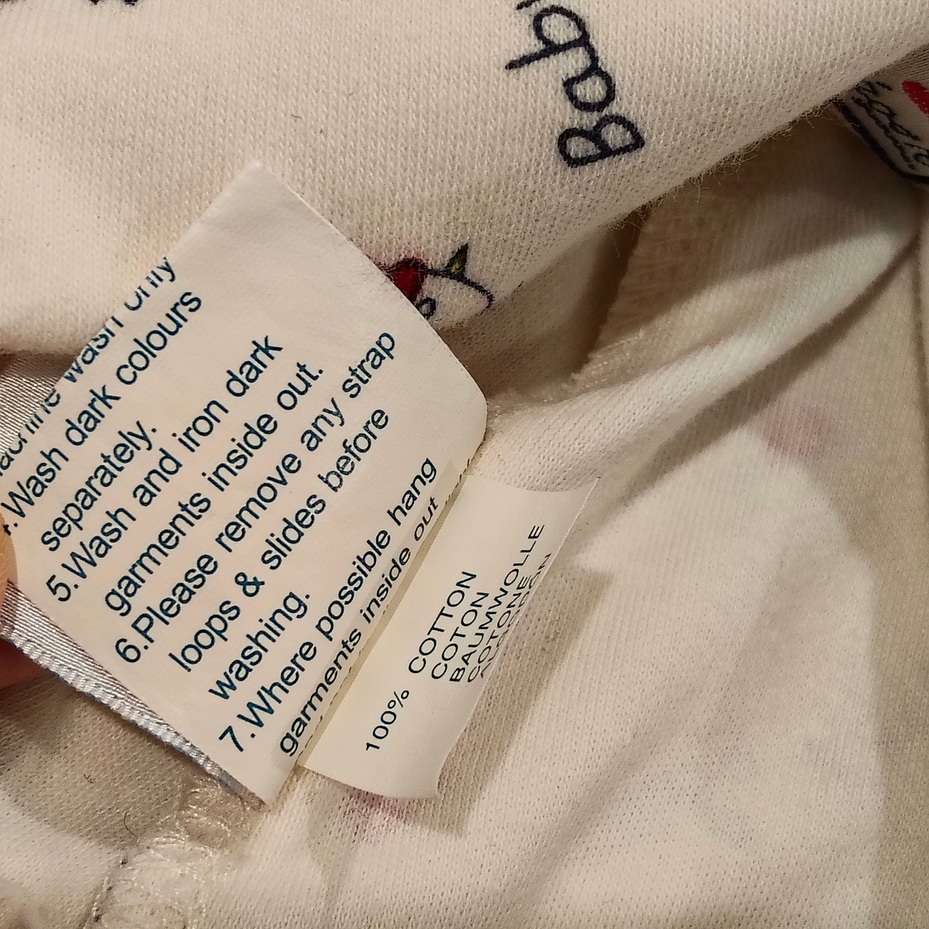 OSHKOSH B'GOSH knot beanie size 0-6m baby
