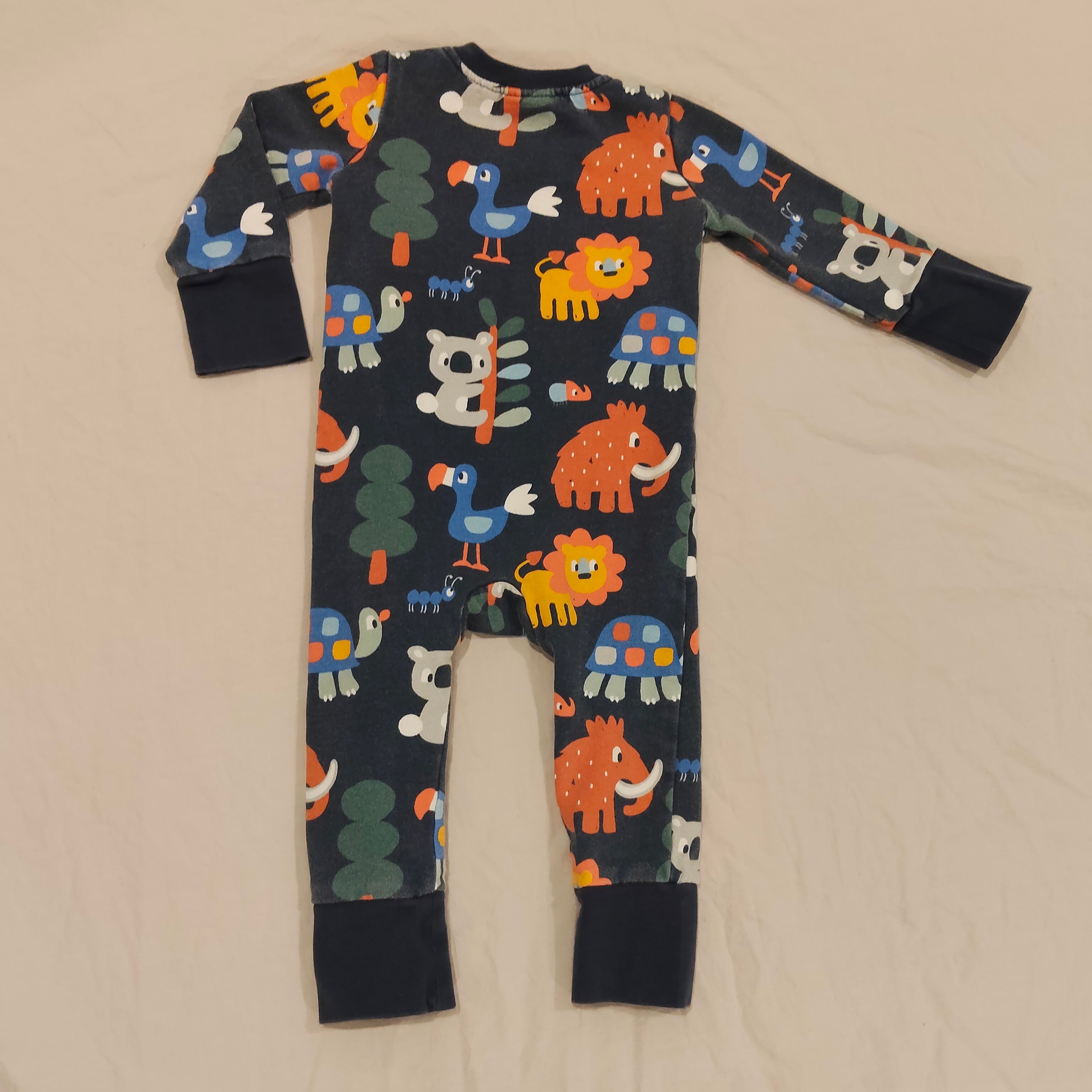 JACK & MILLY onesie size 12m baby unisex - thick cotton