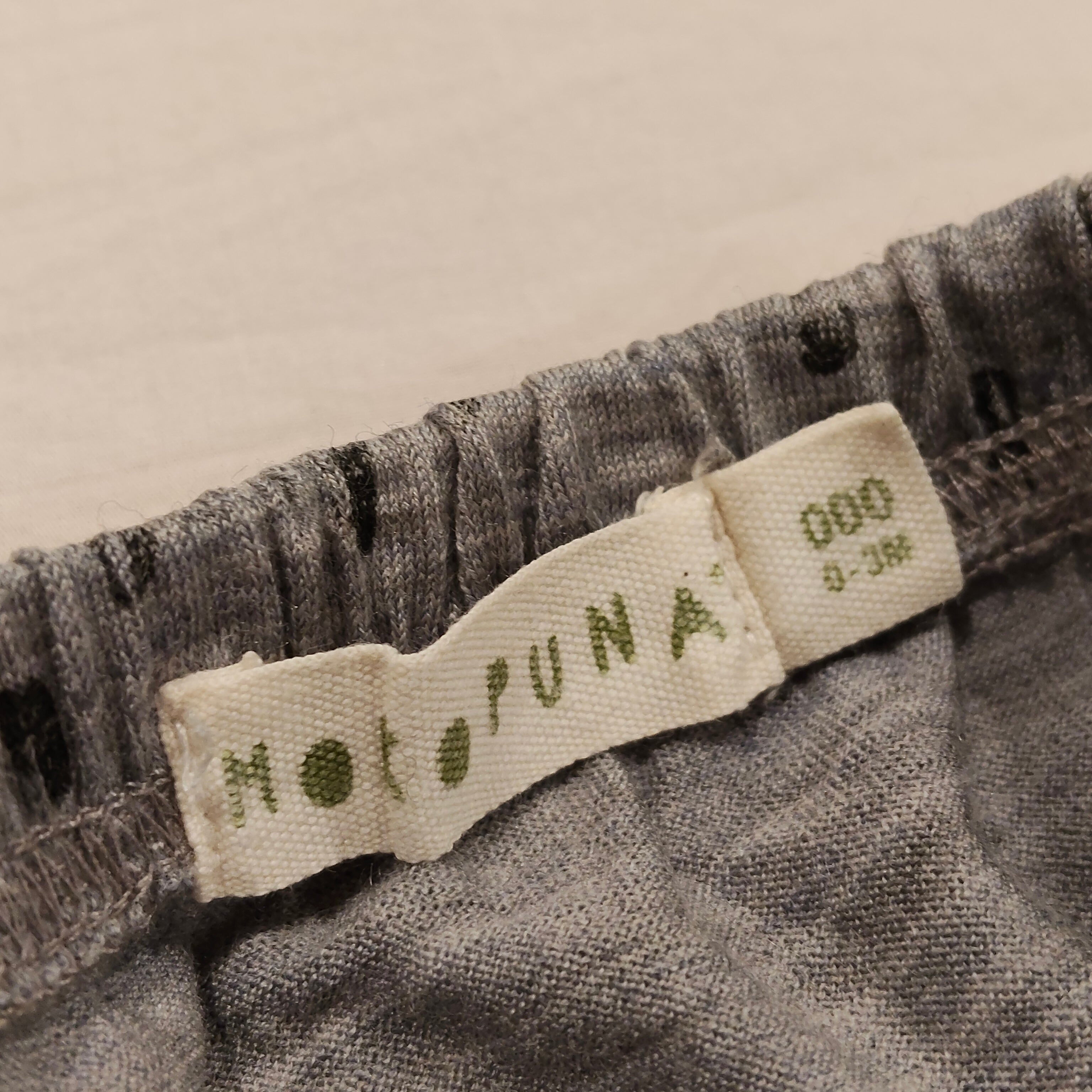 MOKOPUNA 100% Merino foot pants size 0-3M baby