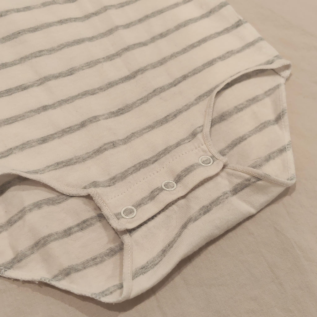 BONDS Wonderbodies Singlet Suit size 6-12M baby stripes grey