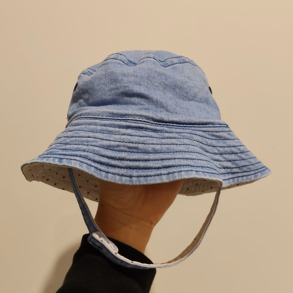 SEED HERITAGE SUN HAT size 6-12M embroidered logo