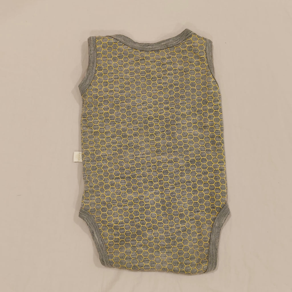 MOPOKUNA 100% Merino Singlet Shortsuit size 3-6M baby
