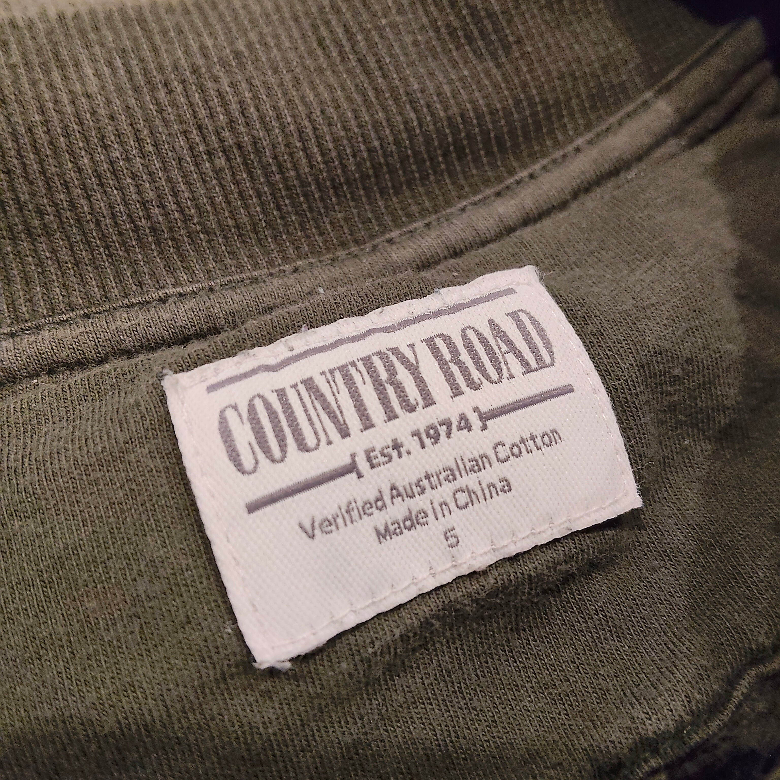 COUNTRY ROAD Heritage Half Zip Sweat size 5 Khaki Green