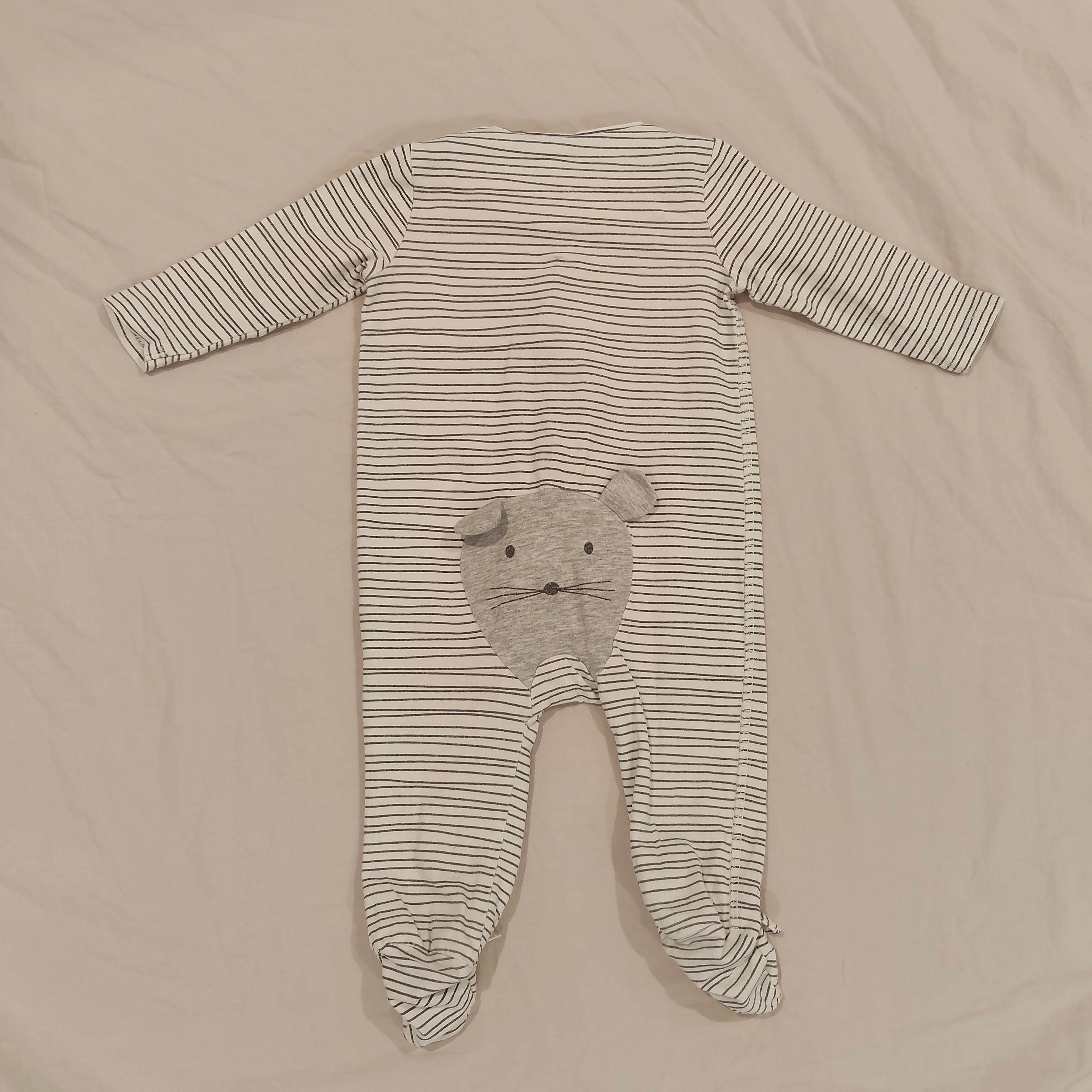 SEED Onesize size 0-3M Baby stripes Long Sleeve