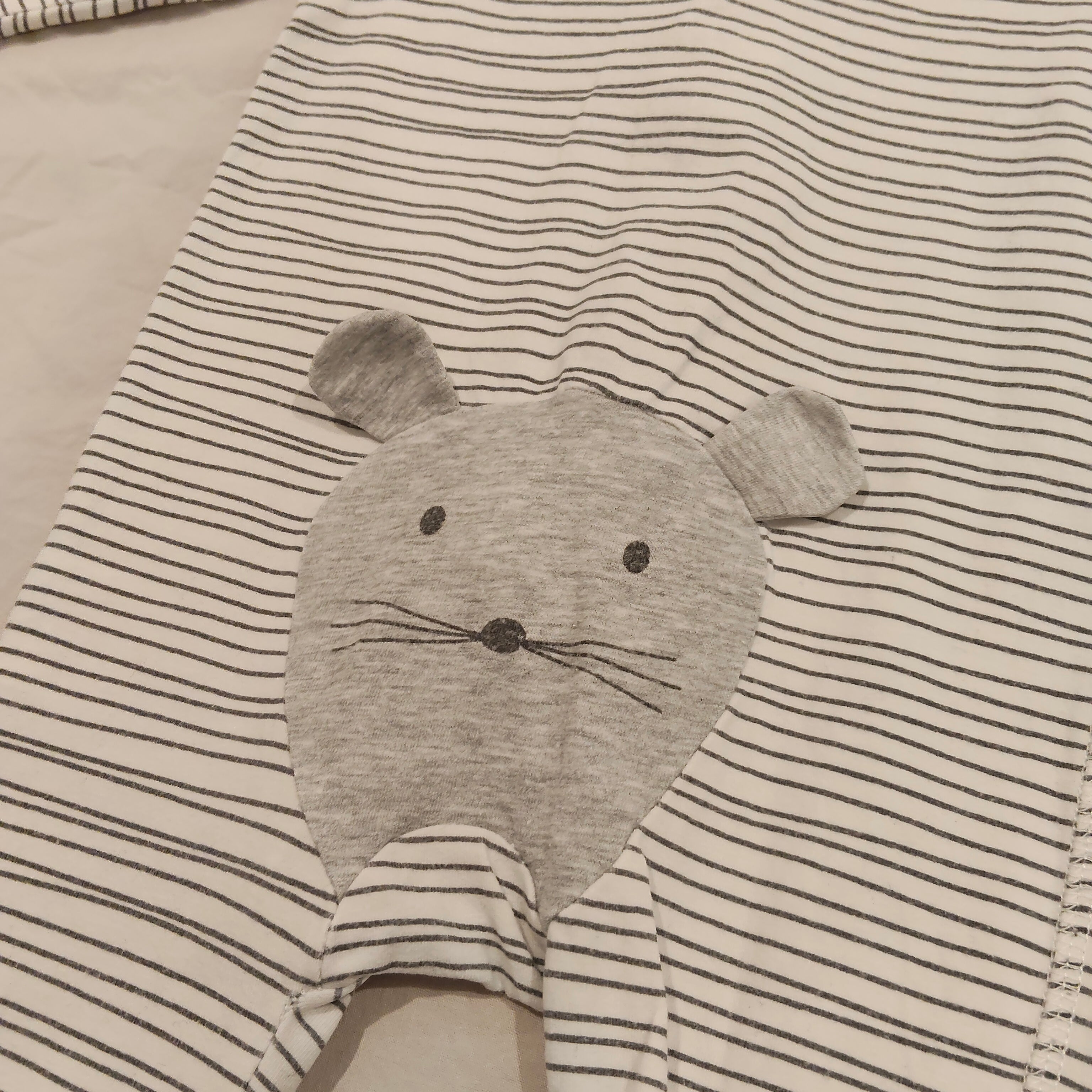 SEED Onesize size 0-3M Baby stripes Long Sleeve