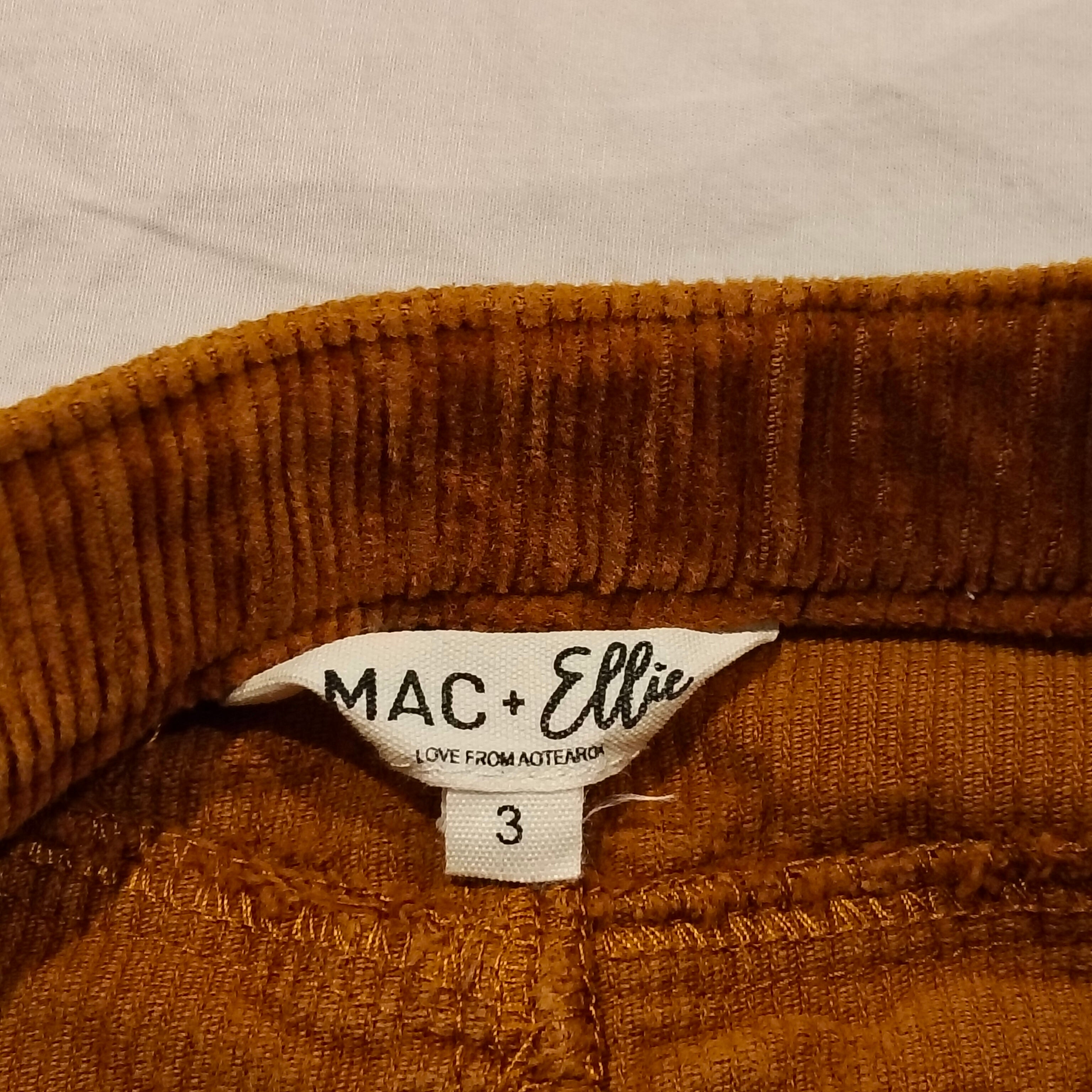 MAC + ELLIE corduroy skirt size 3 Girls