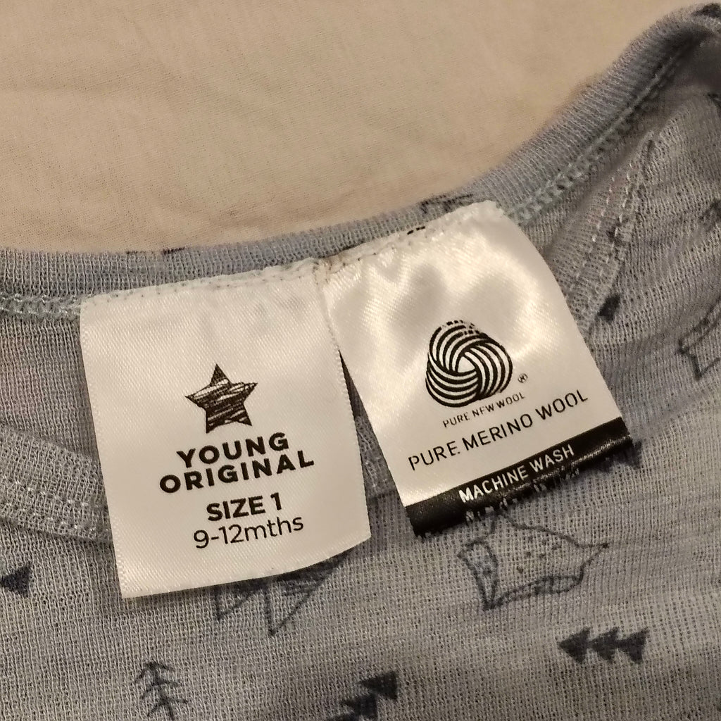 Young Original 100% MERINO size 9-12M Baby Bodysuit - Woodland Print
