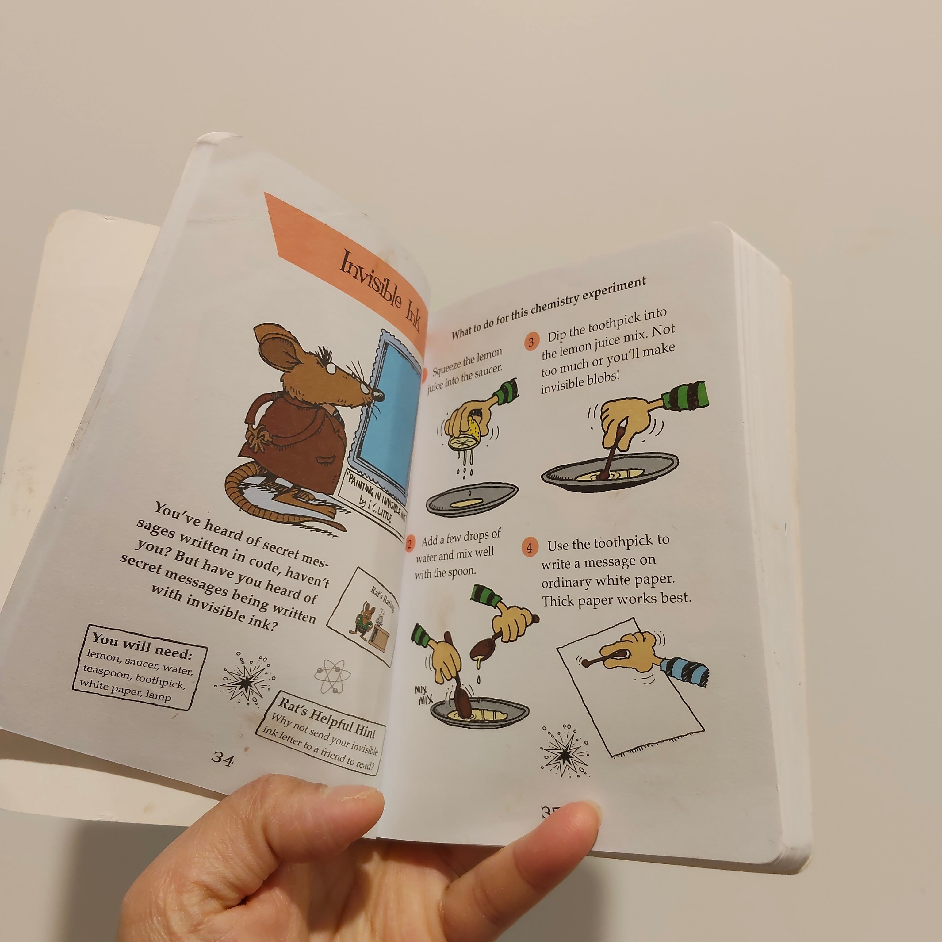 "Pocket Pal: Science Experiments" published by Hinkler Books BOOK Paperback