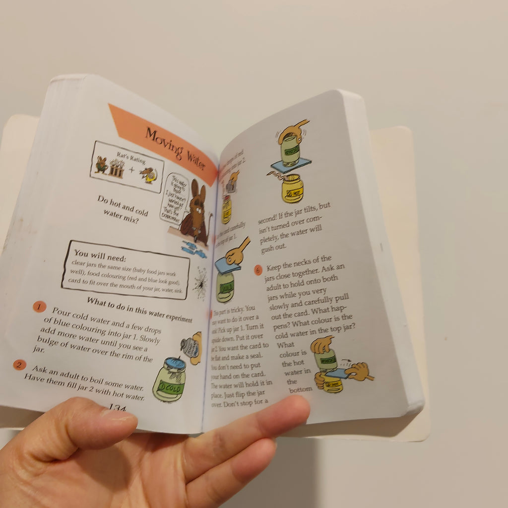 "Pocket Pal: Science Experiments" published by Hinkler Books BOOK Paperback