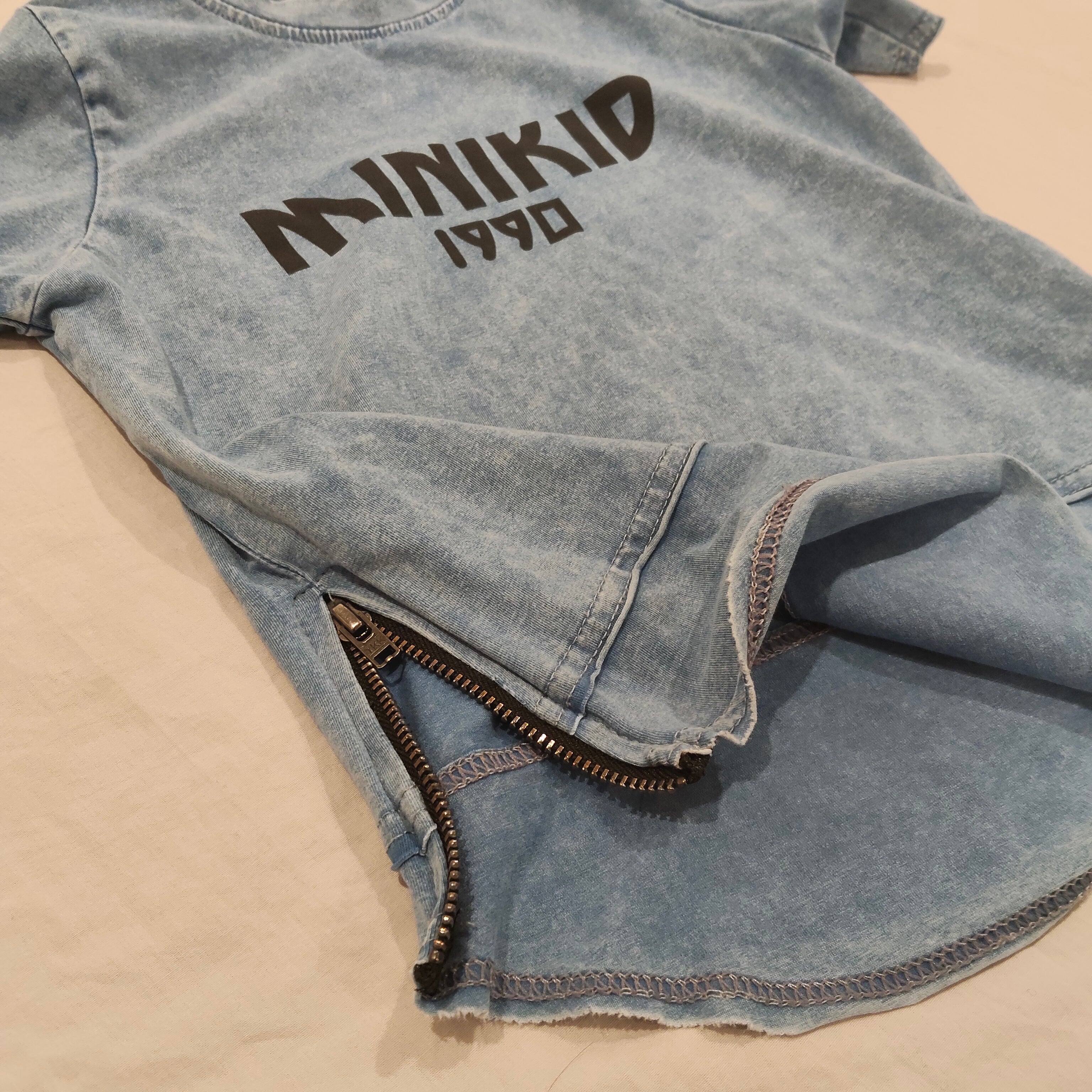 MINIKID Acid Dark Grey top size 9-12M Baby Short Sleeve