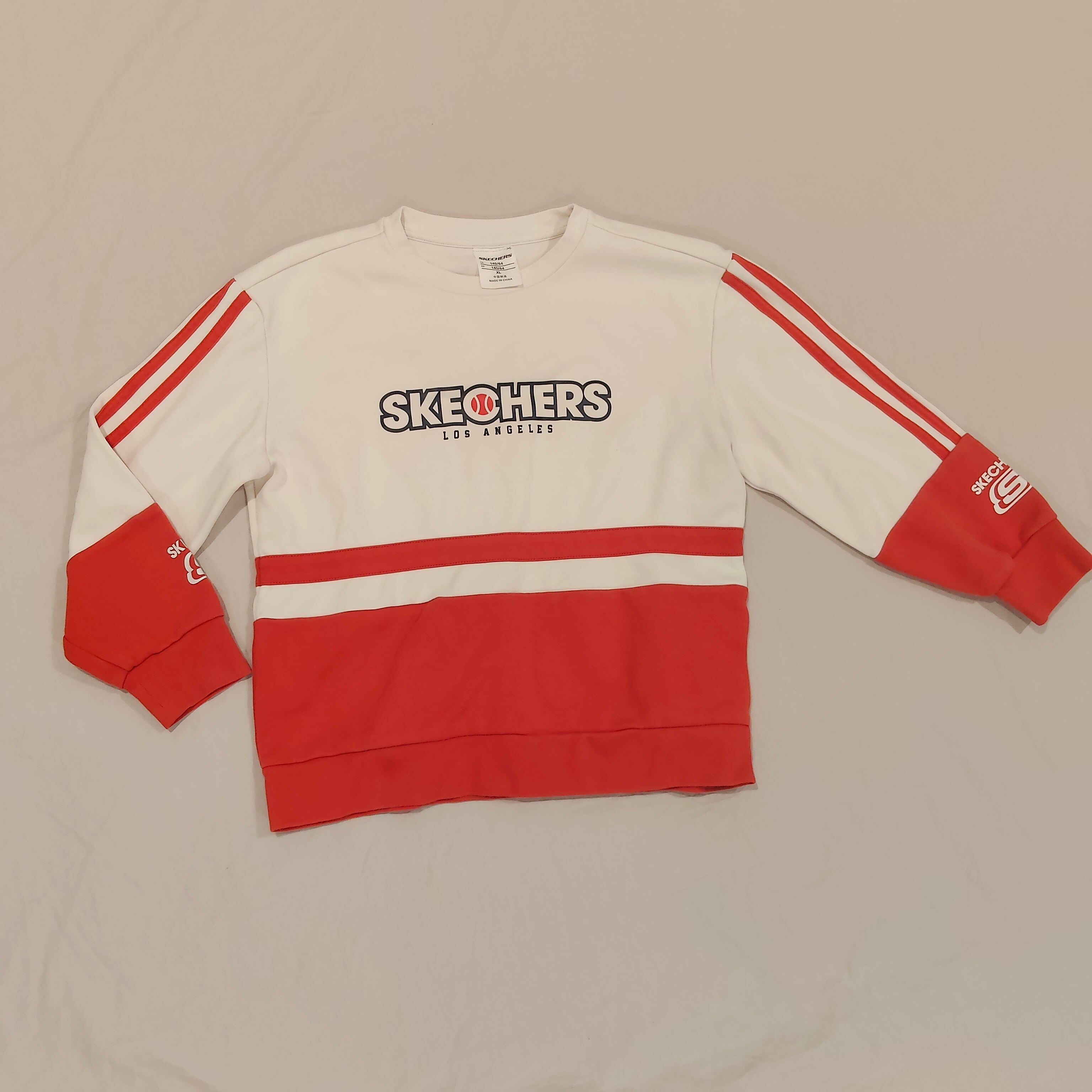 Skechers Jumper Size 9-10yrs unisex Red/White