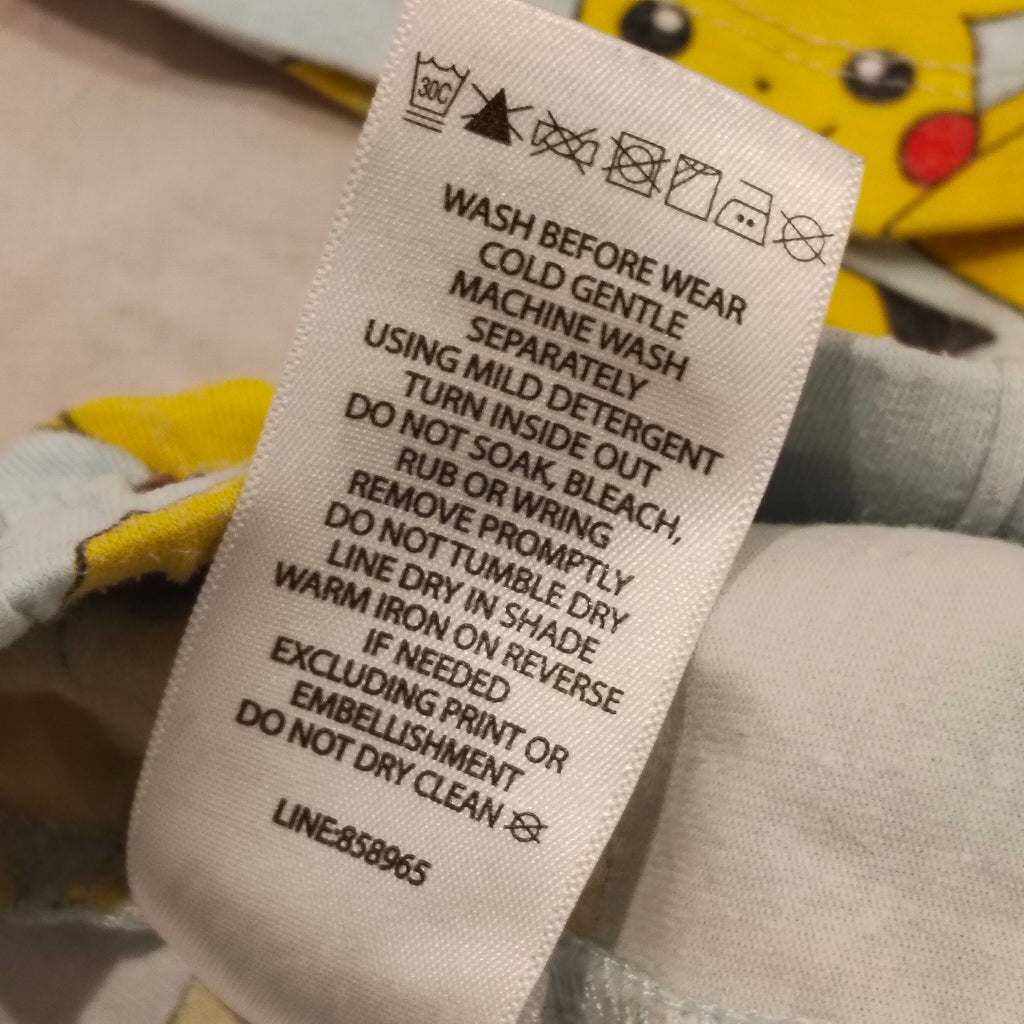 POKEMON Pikachu Pyjama Set Size 6 short sleeve