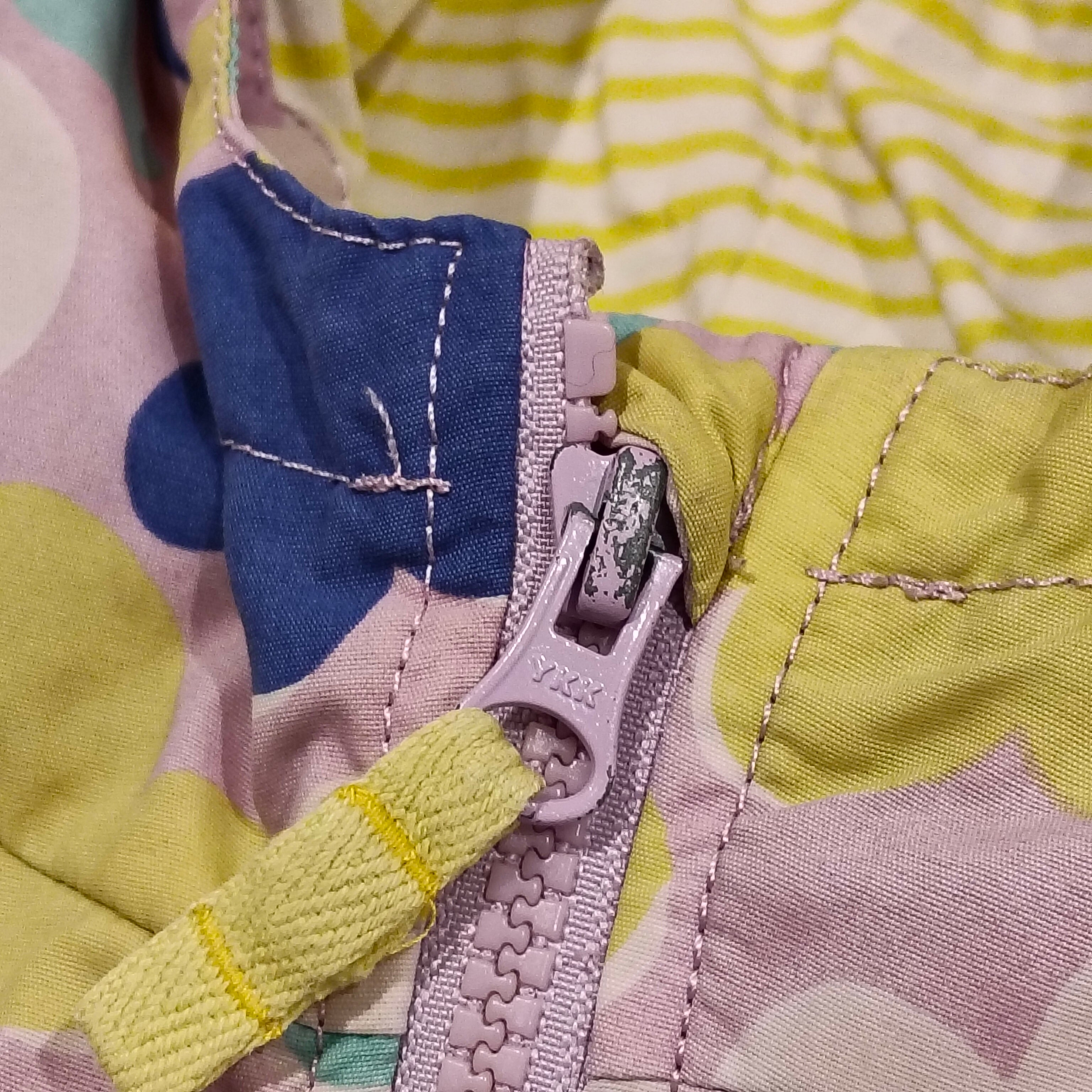 MINI BODEN colourful hooded rain jacket Size 7-8Yrs Girls
