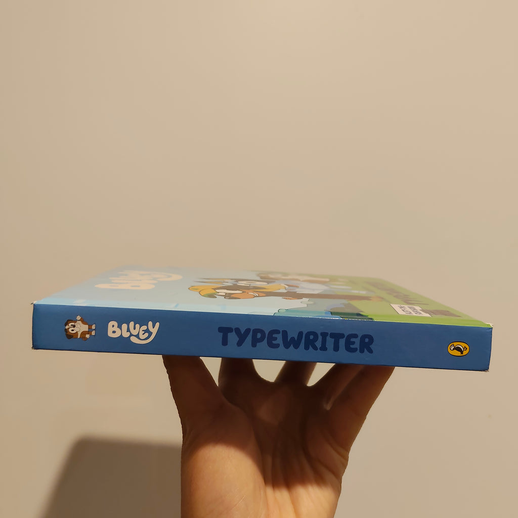 BLUEY Typewriter lift-the-flap BOARDBOOK