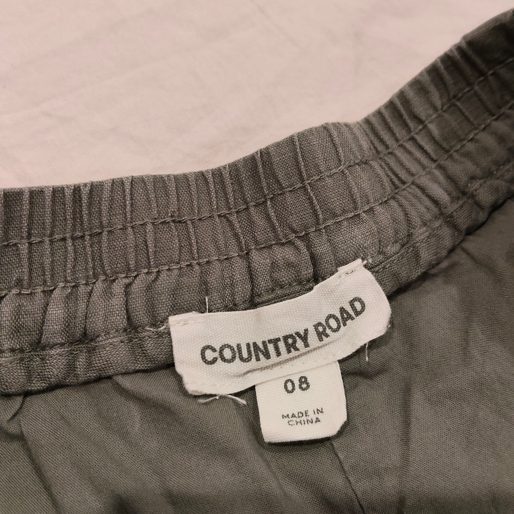 COUNTRY ROAD shorts size 8yrs Girls