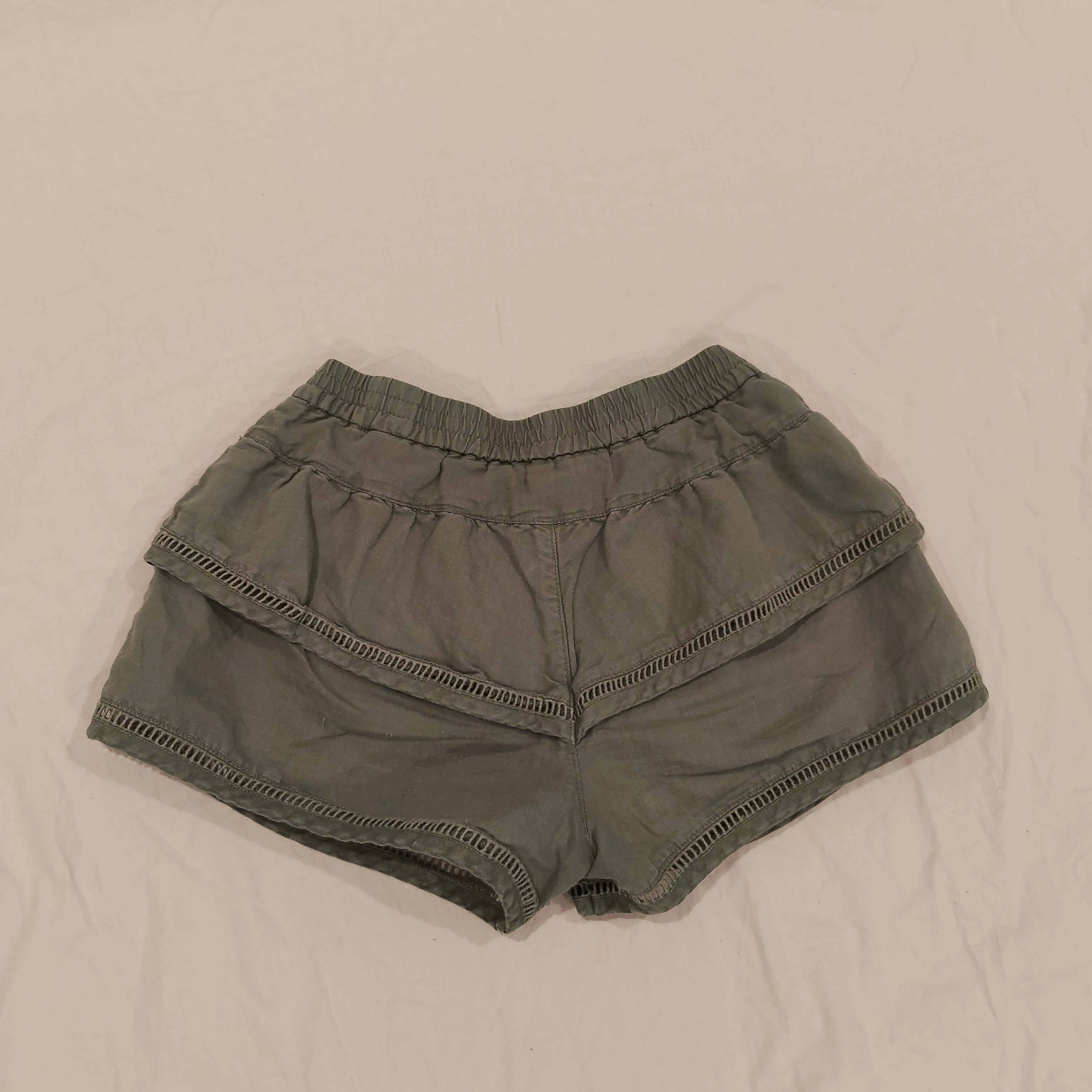 COUNTRY ROAD shorts size 8yrs Girls