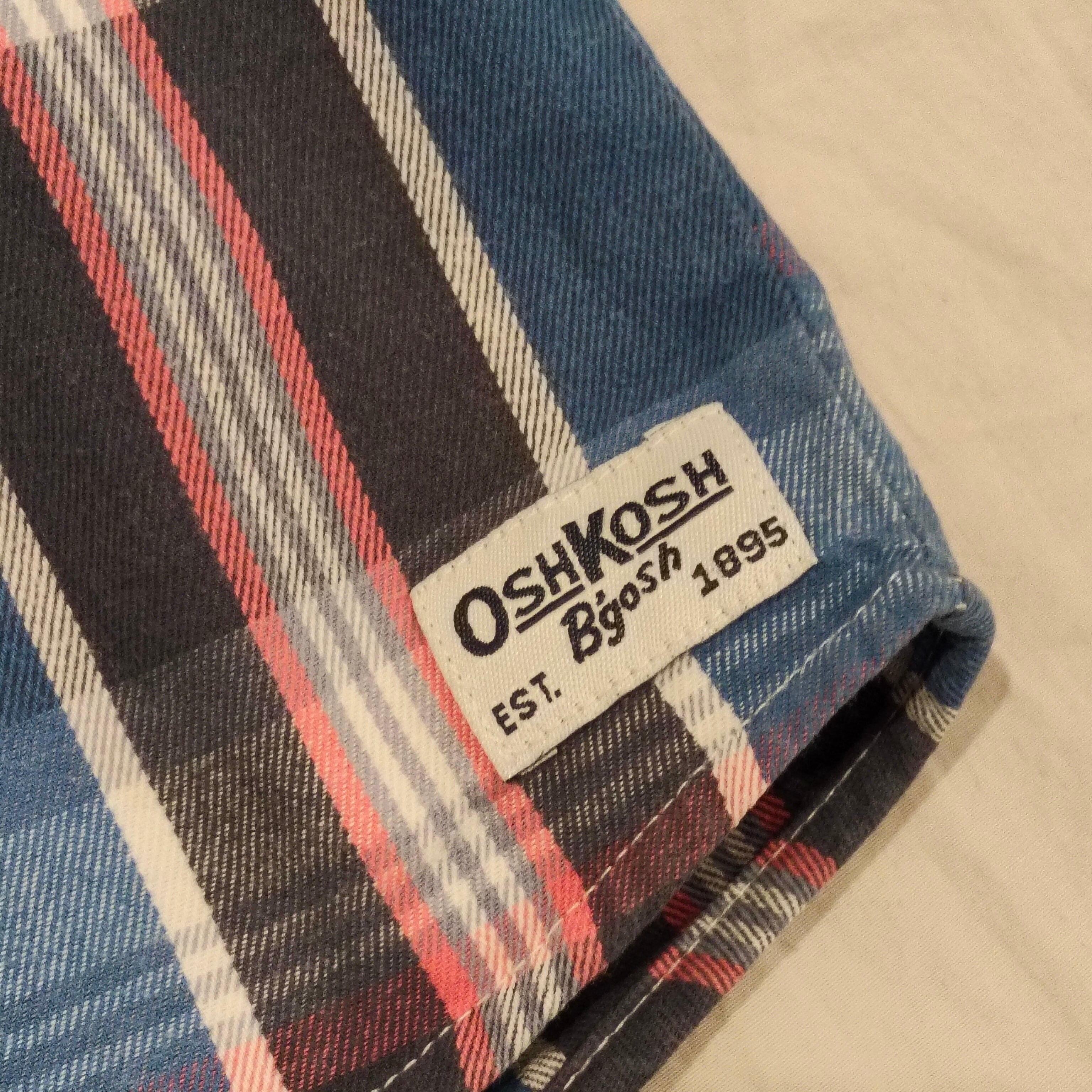 OSHKOSH B'gosh shirt size 1yr Boys Short Sleeve removable hood