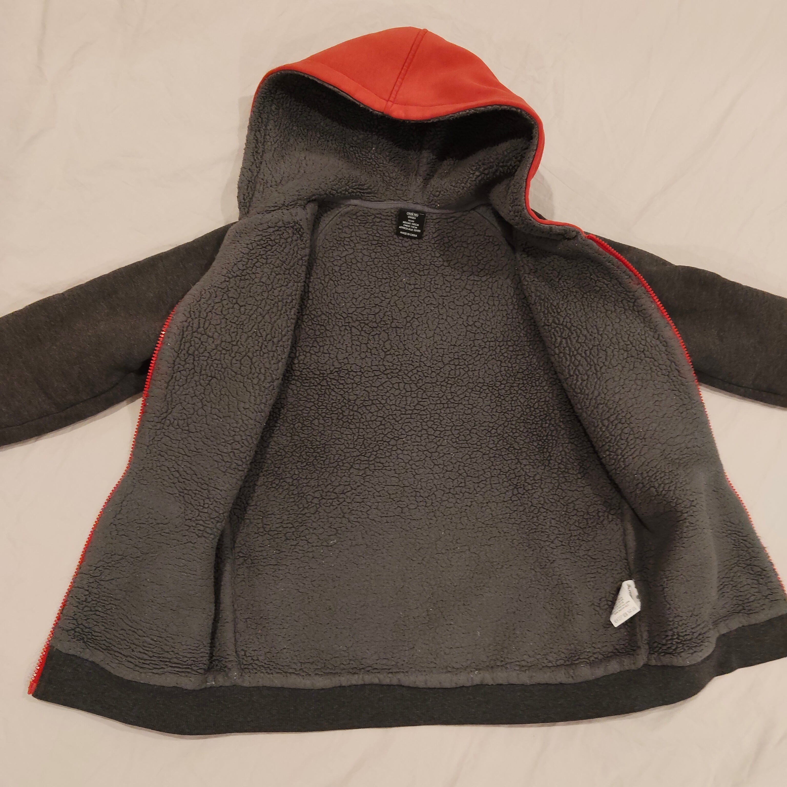 MACPAC zip hoodie size 10 Boys organic cotton