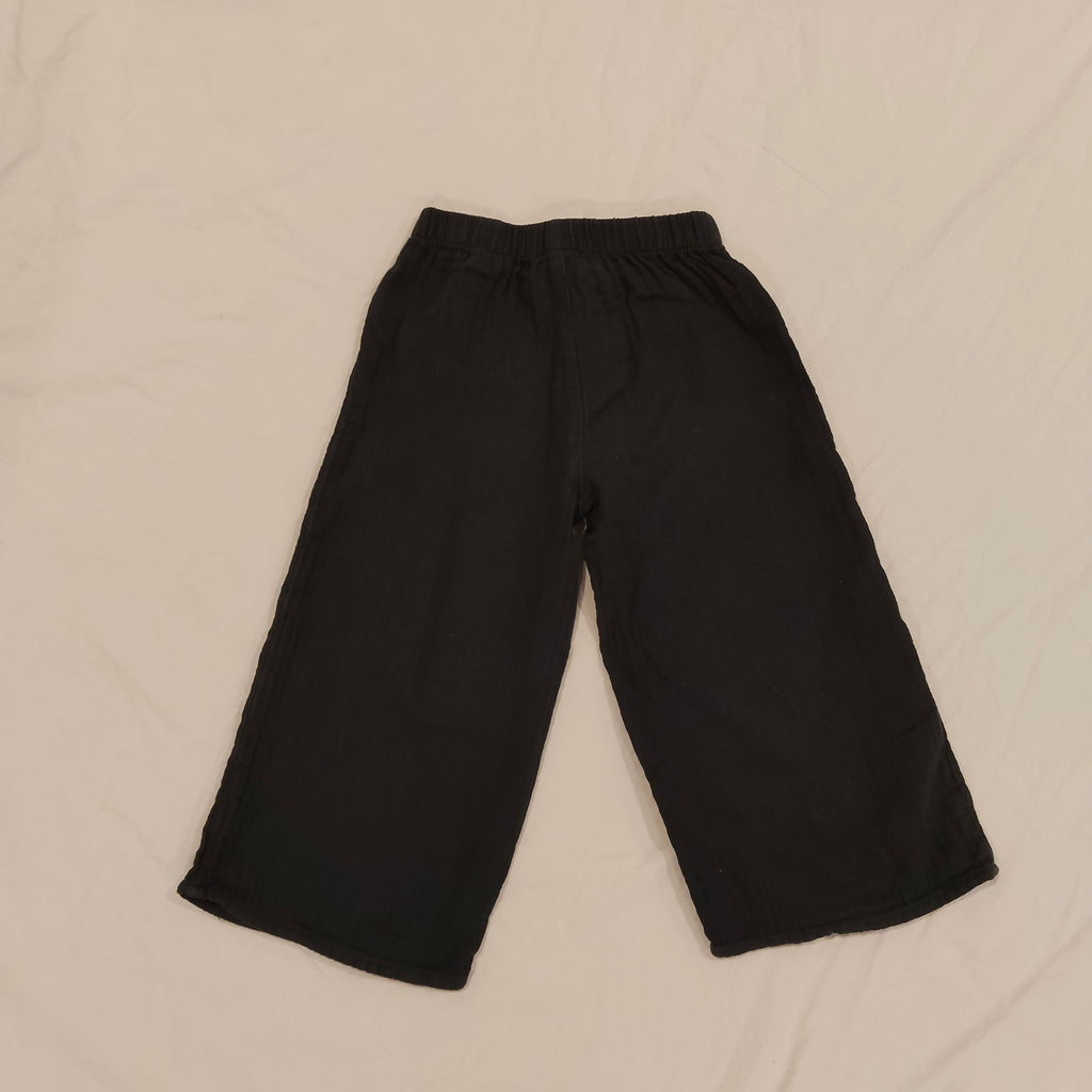 GAP baby wide trousers size 4yrs black