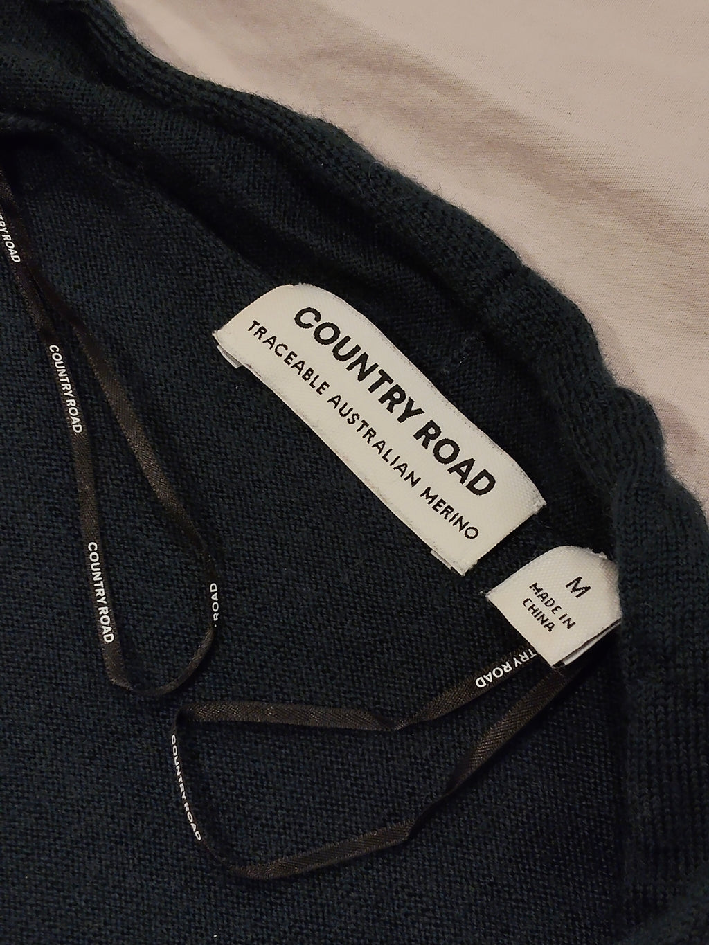 COUNTRY ROAD 100% Merino Long Cardigan Size M Women Dark Green