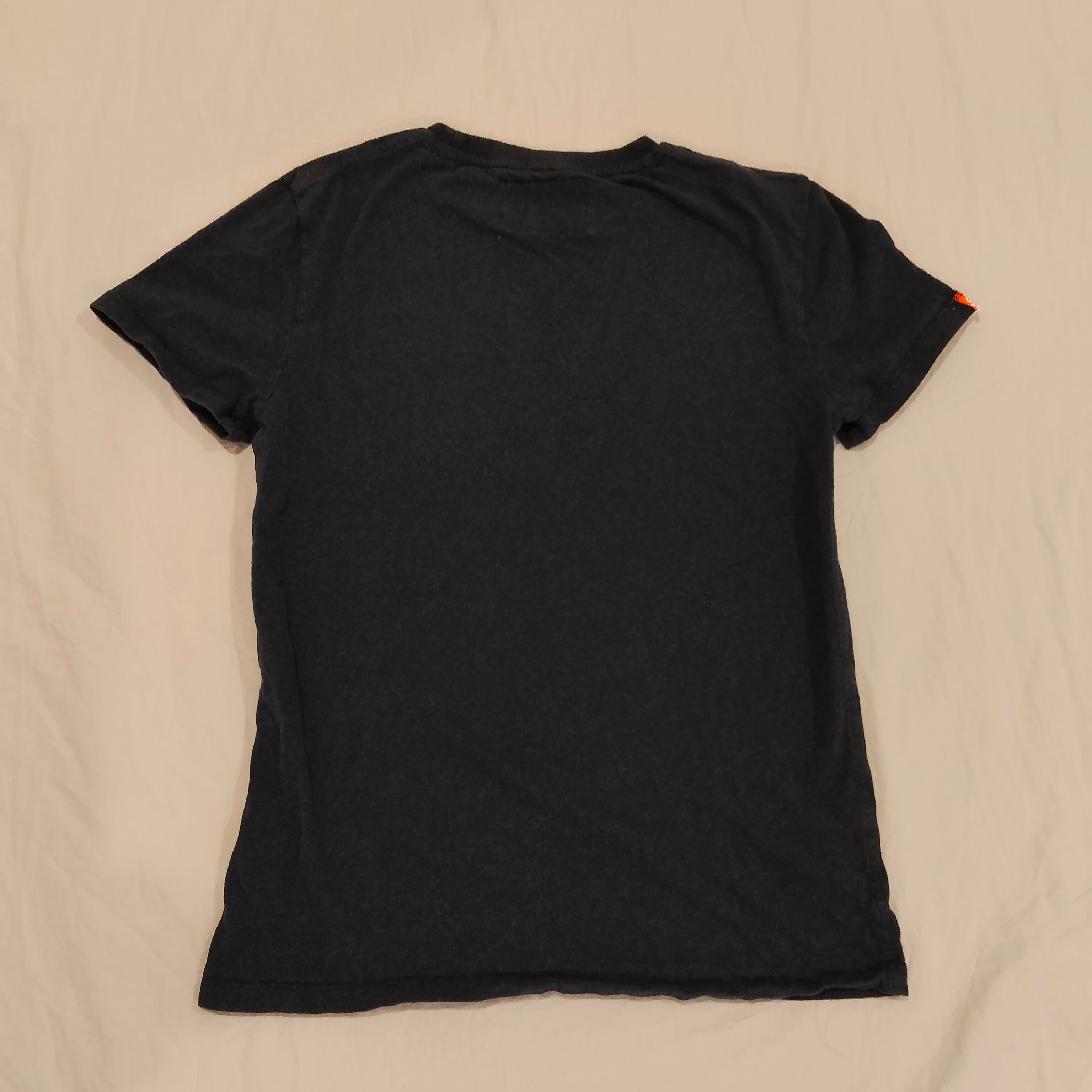 SUPERDRY Tee size S Men Short Sleeve