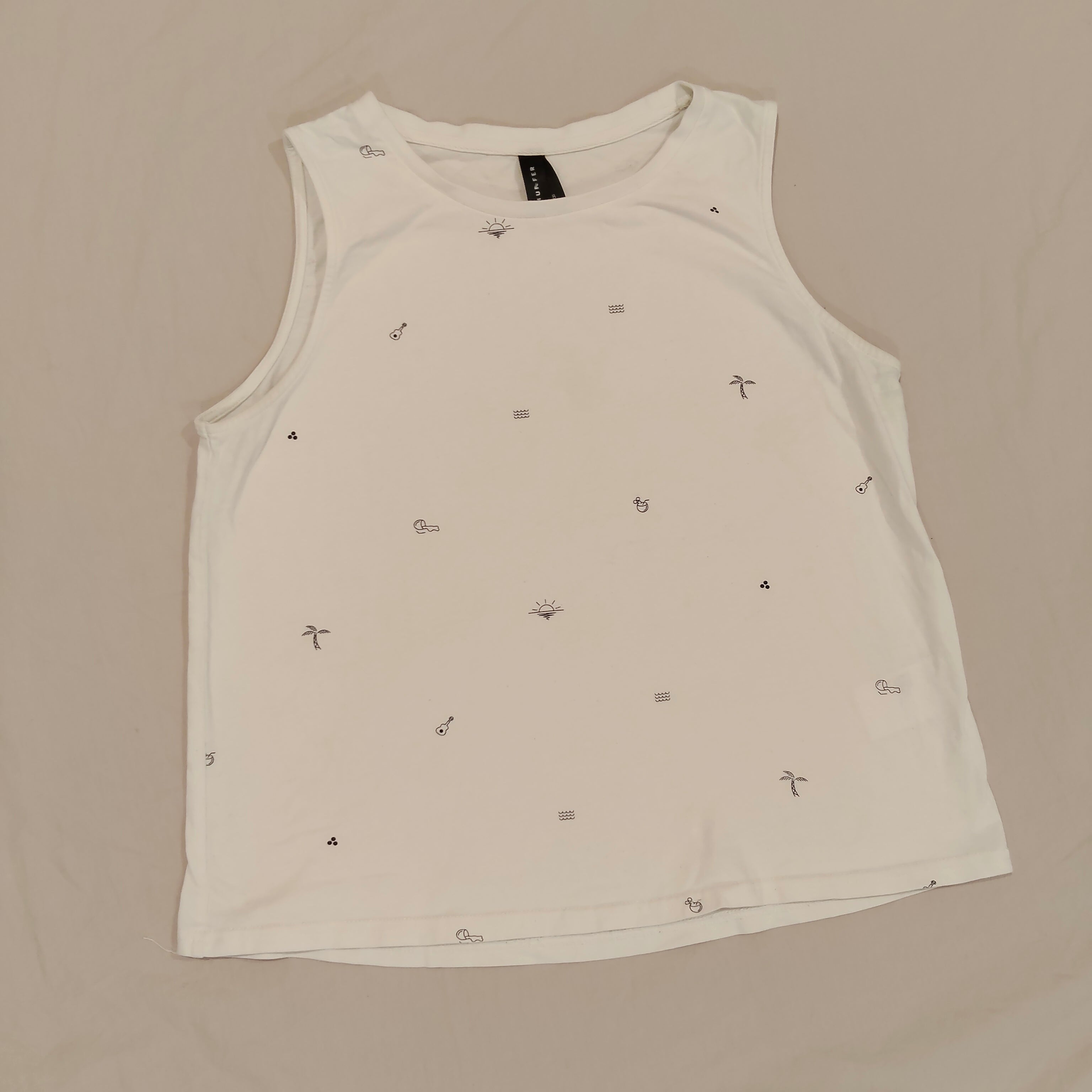 HUFFER tank top size 8 Women