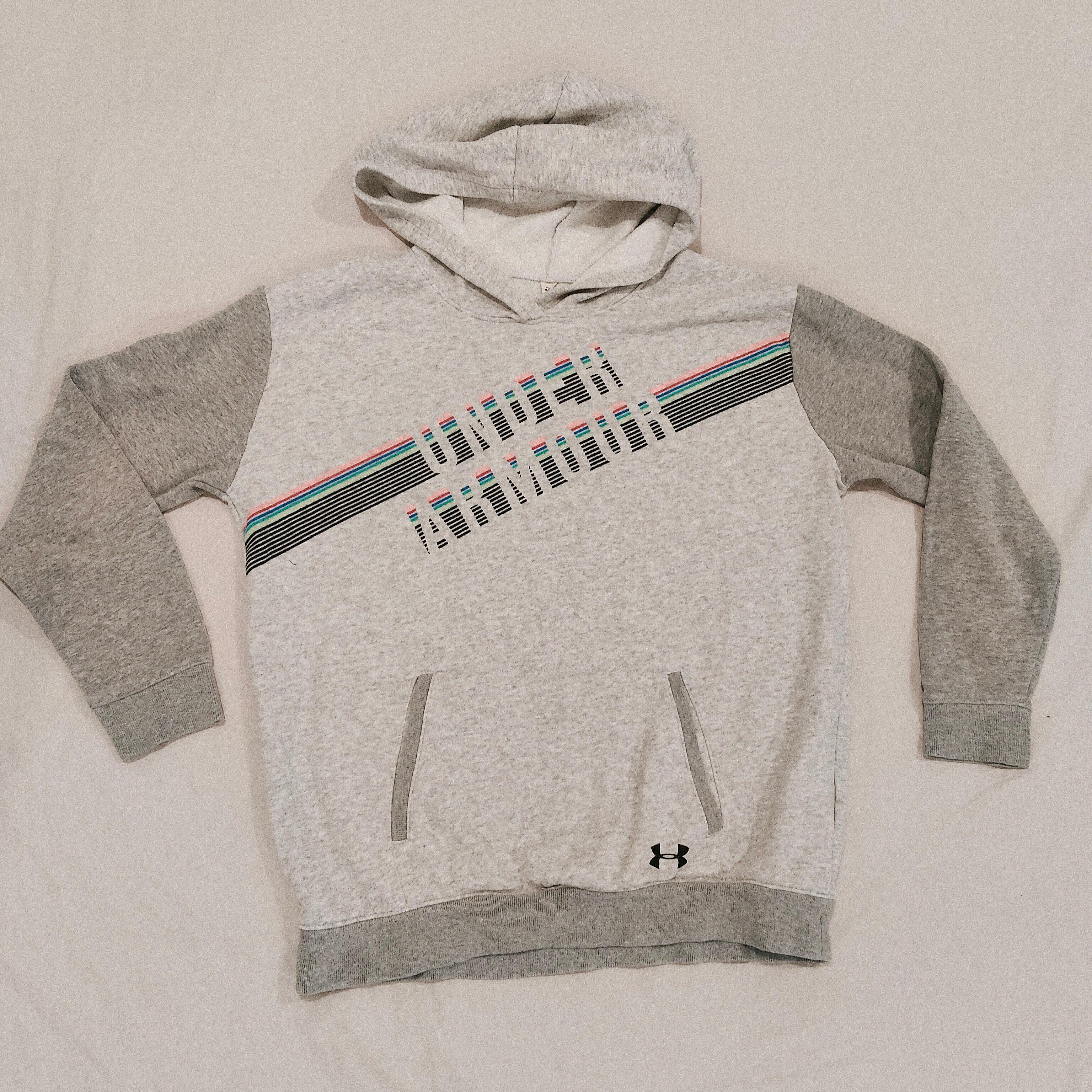 UNDER ARMOUR Hoodie Size 14-15yrs unisex