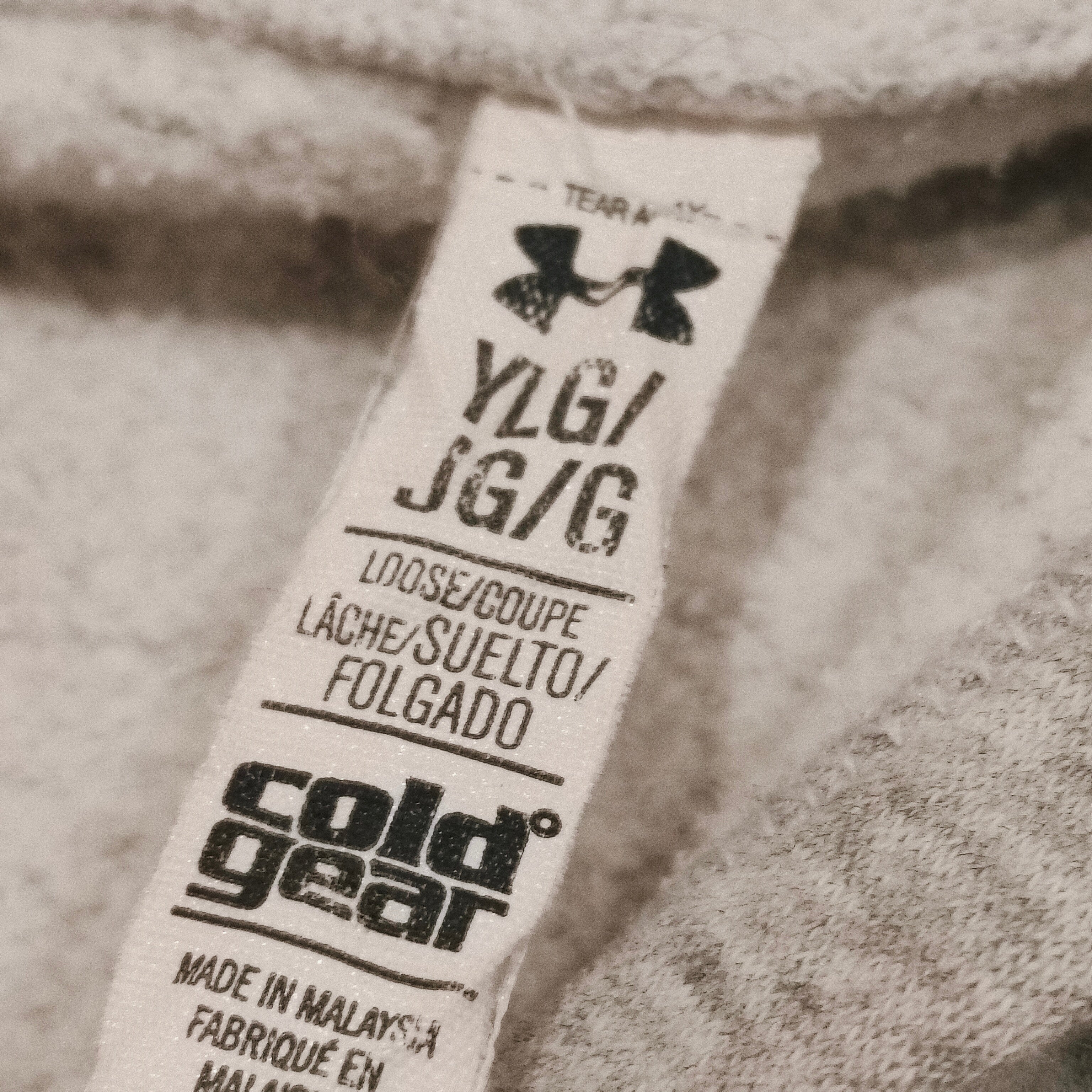 UNDER ARMOUR Hoodie Size 14-15yrs unisex
