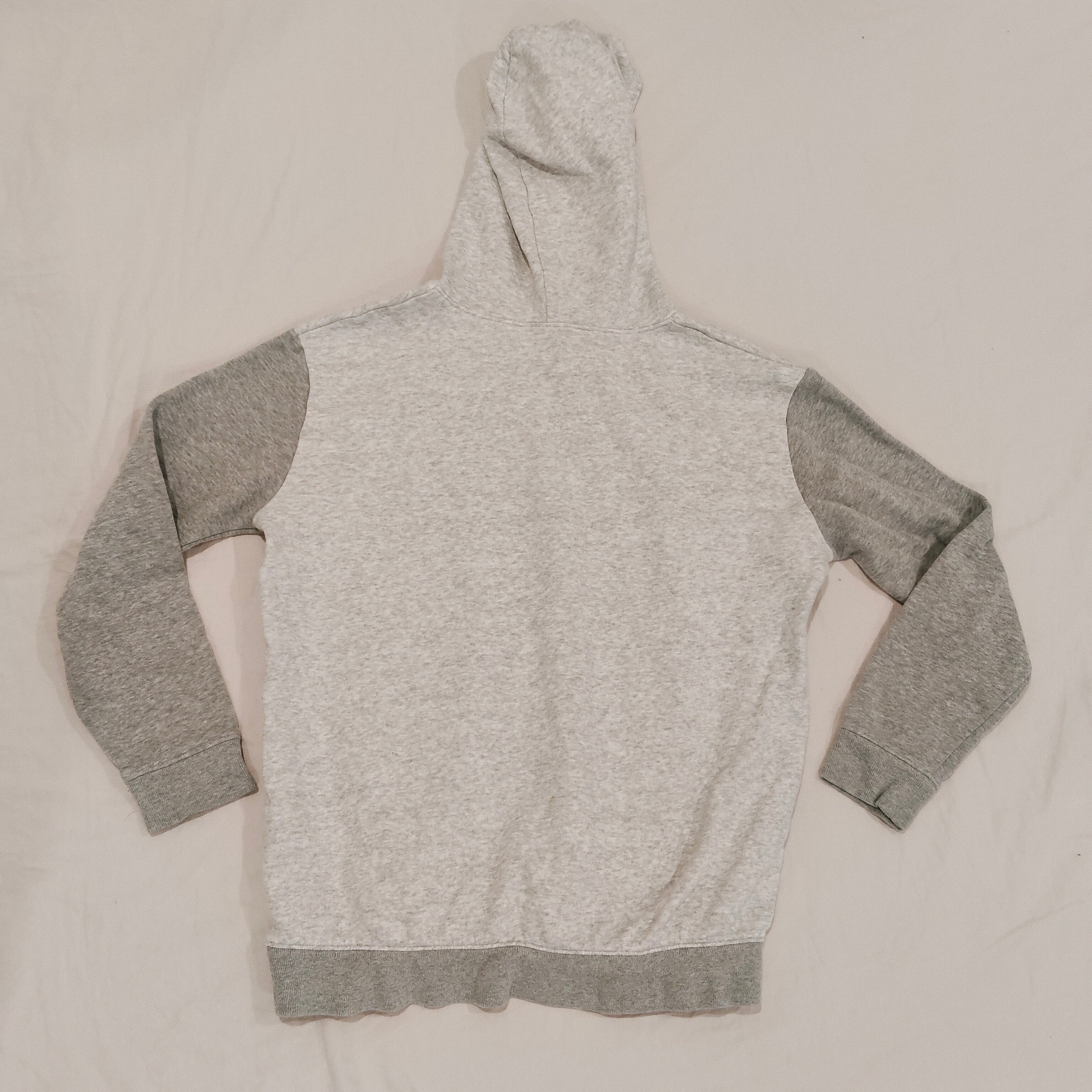 UNDER ARMOUR Hoodie Size 14-15yrs unisex